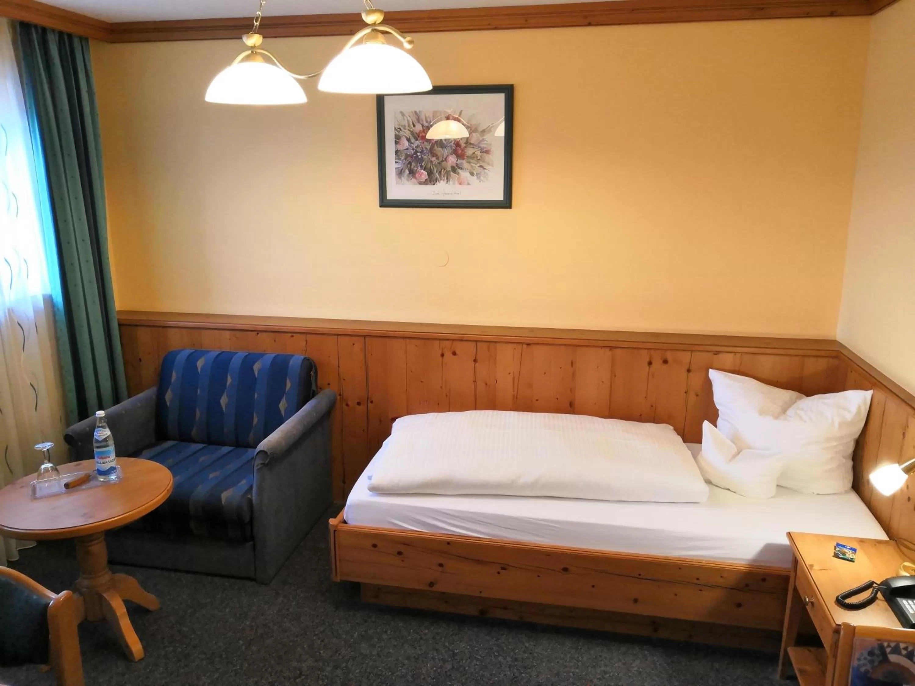 Photo of the whole room, Bed in Gasthof Schwarz