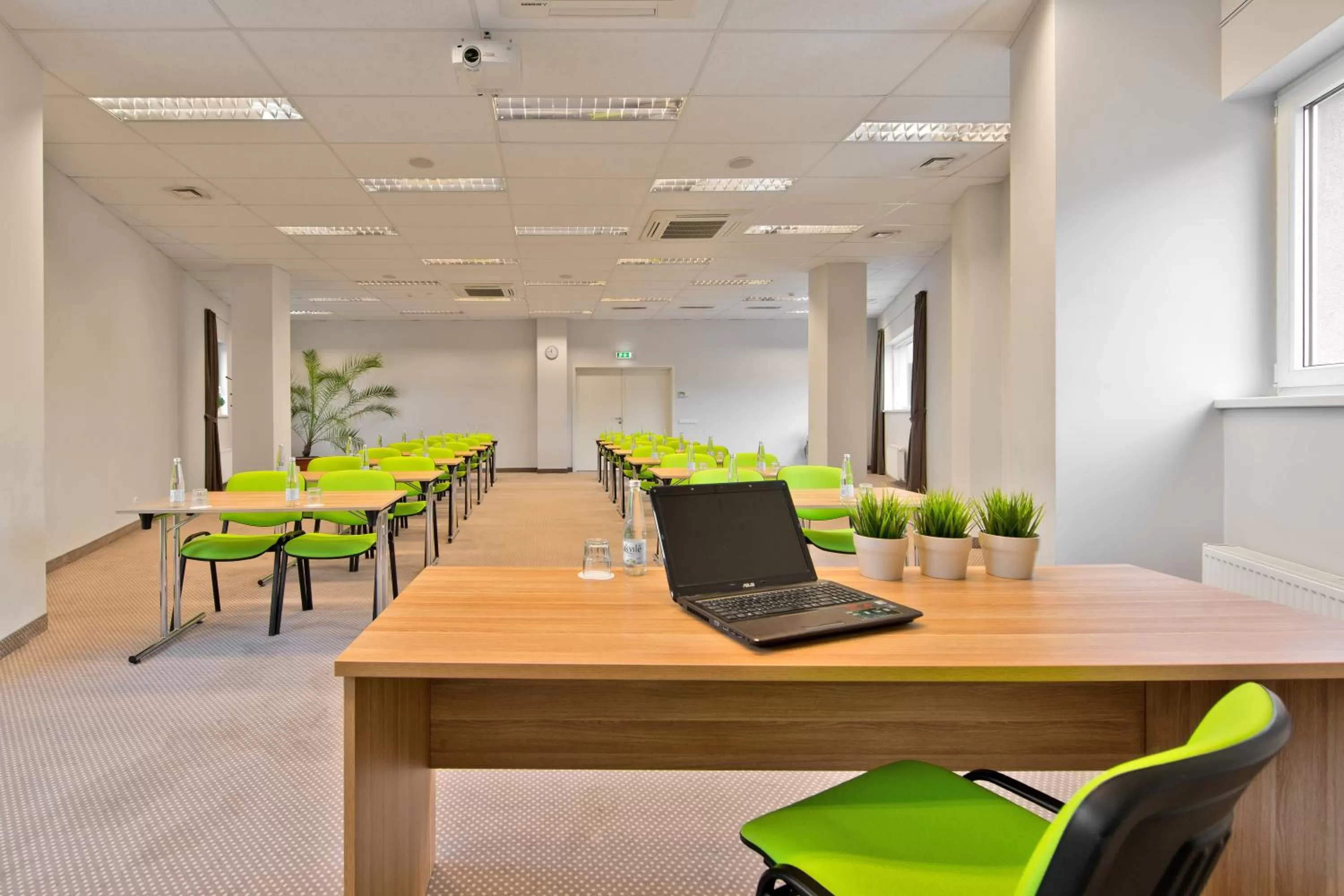 Business facilities in Green Vilnius Hotel