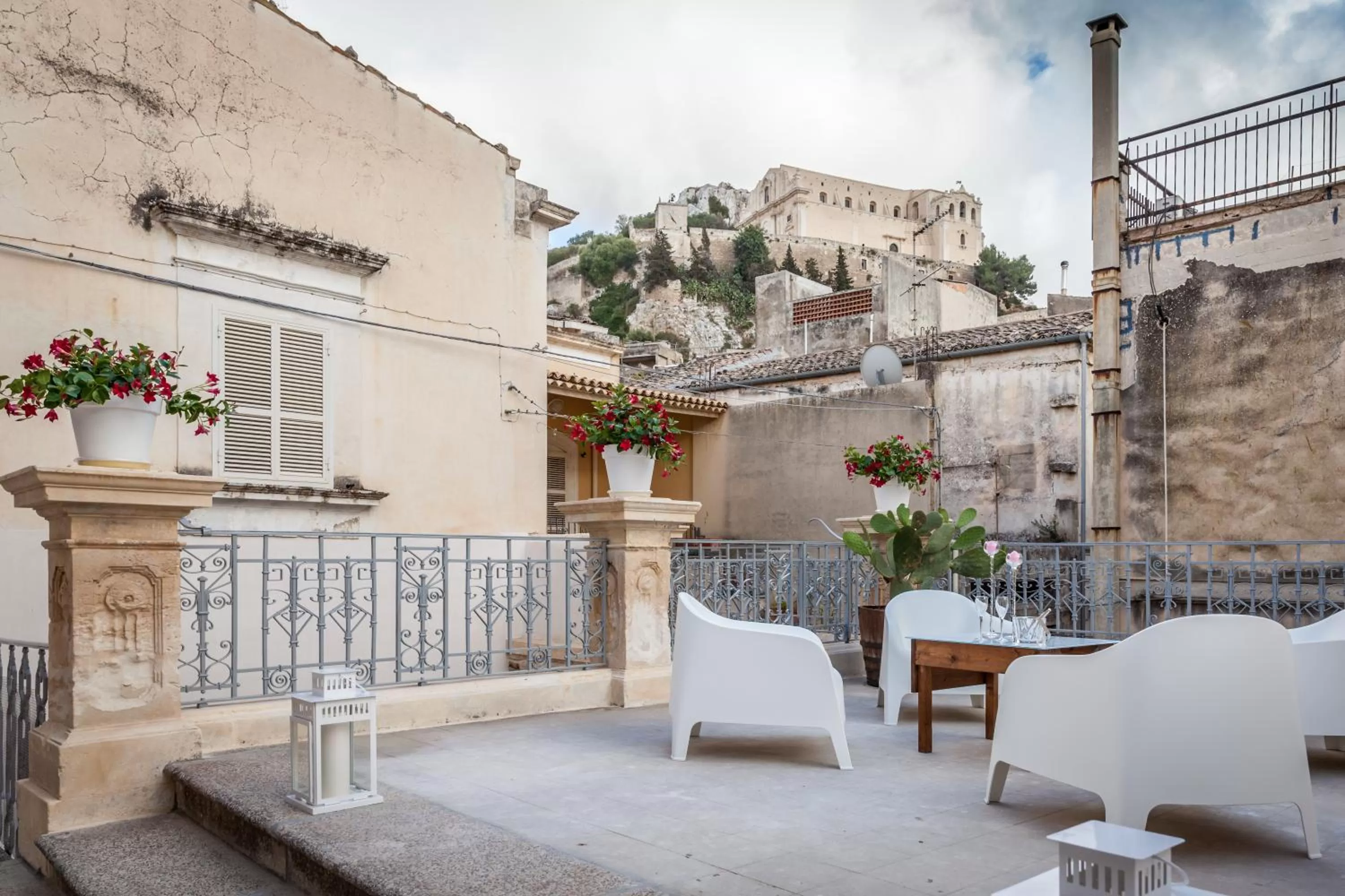 Balcony/Terrace in Palazzo Montalbano