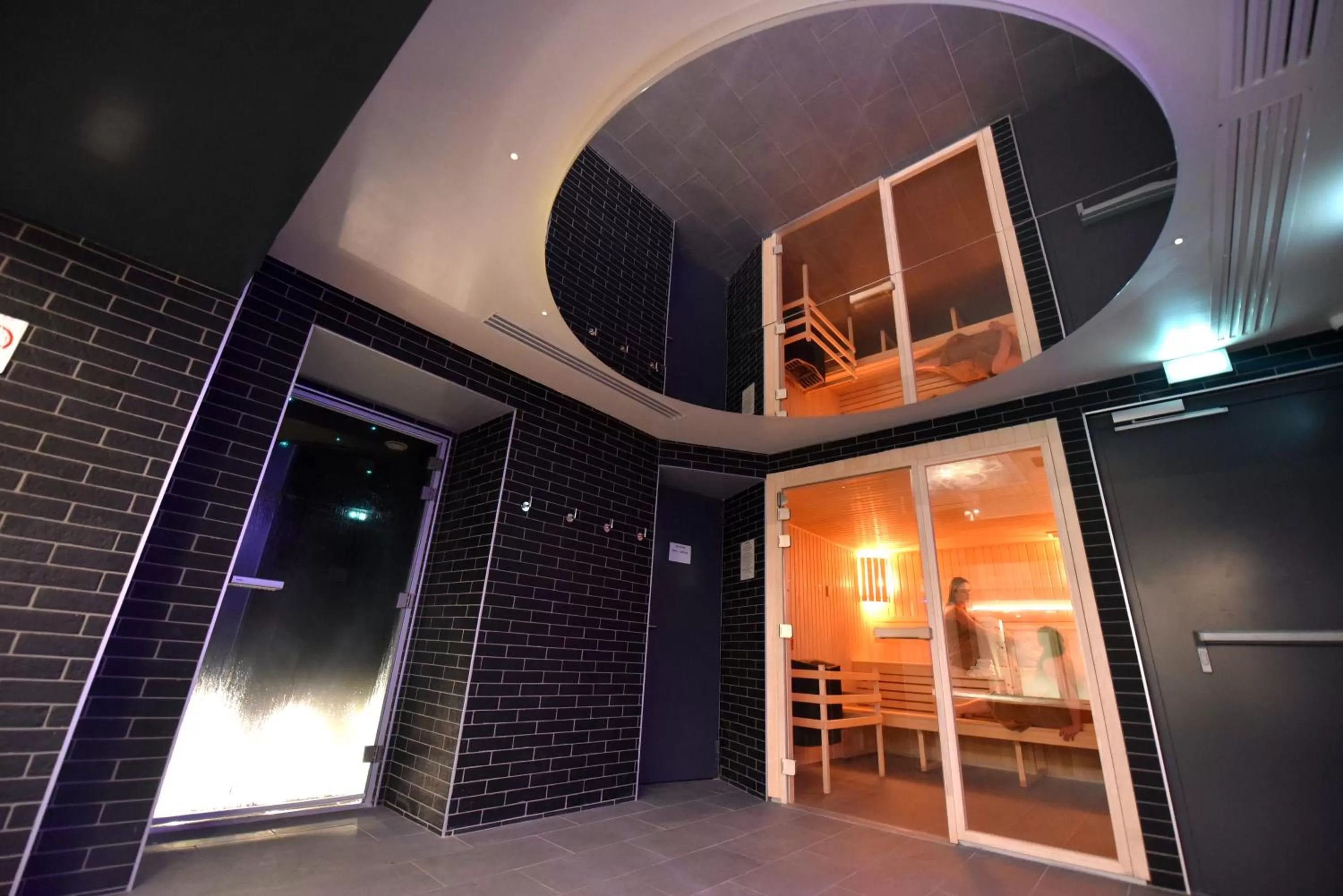 Massage in Kyriad Hotel Dijon Gare