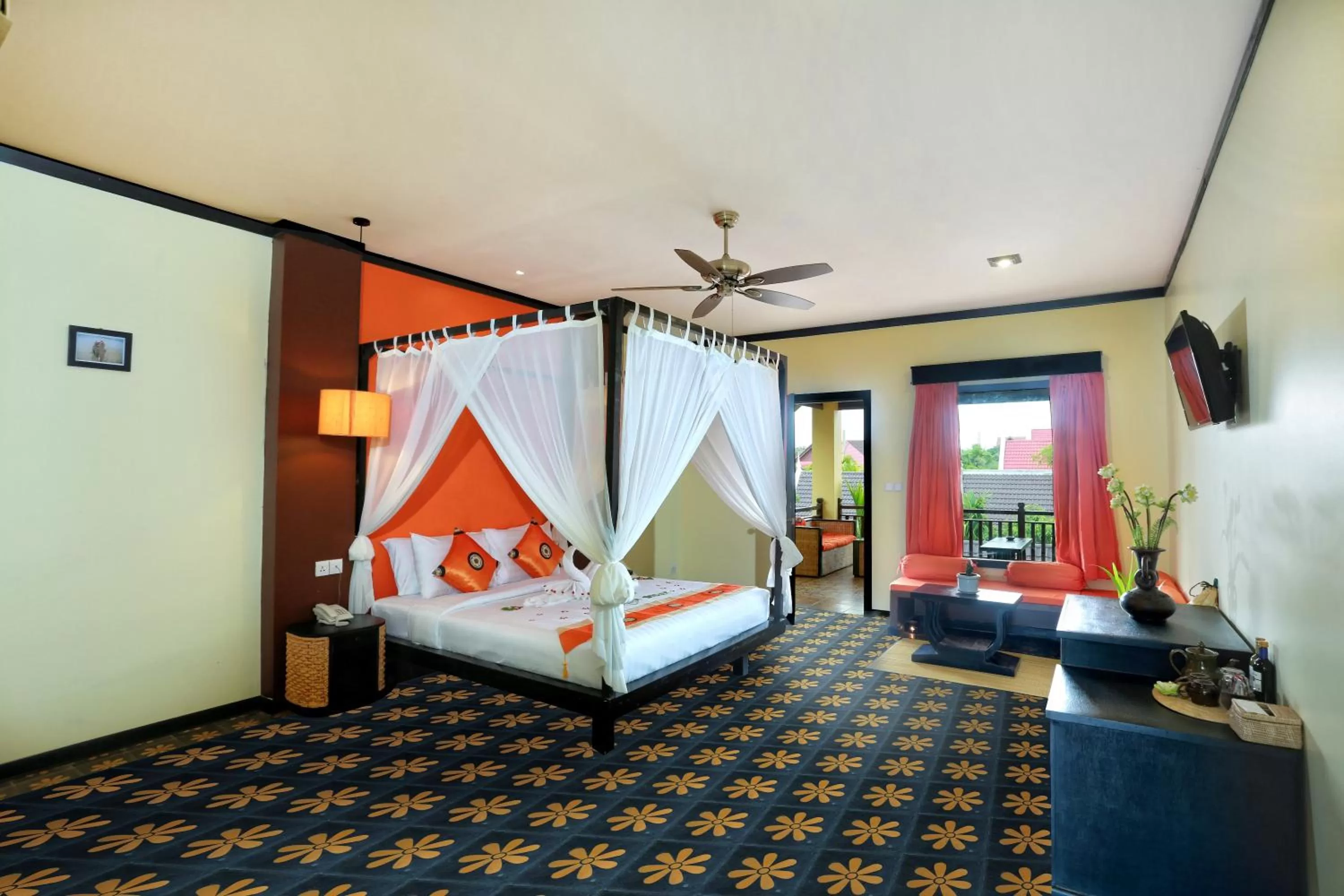 Cabana Double, Private Balcony Pool View - Free Pick Up in Residence Indochine Suite