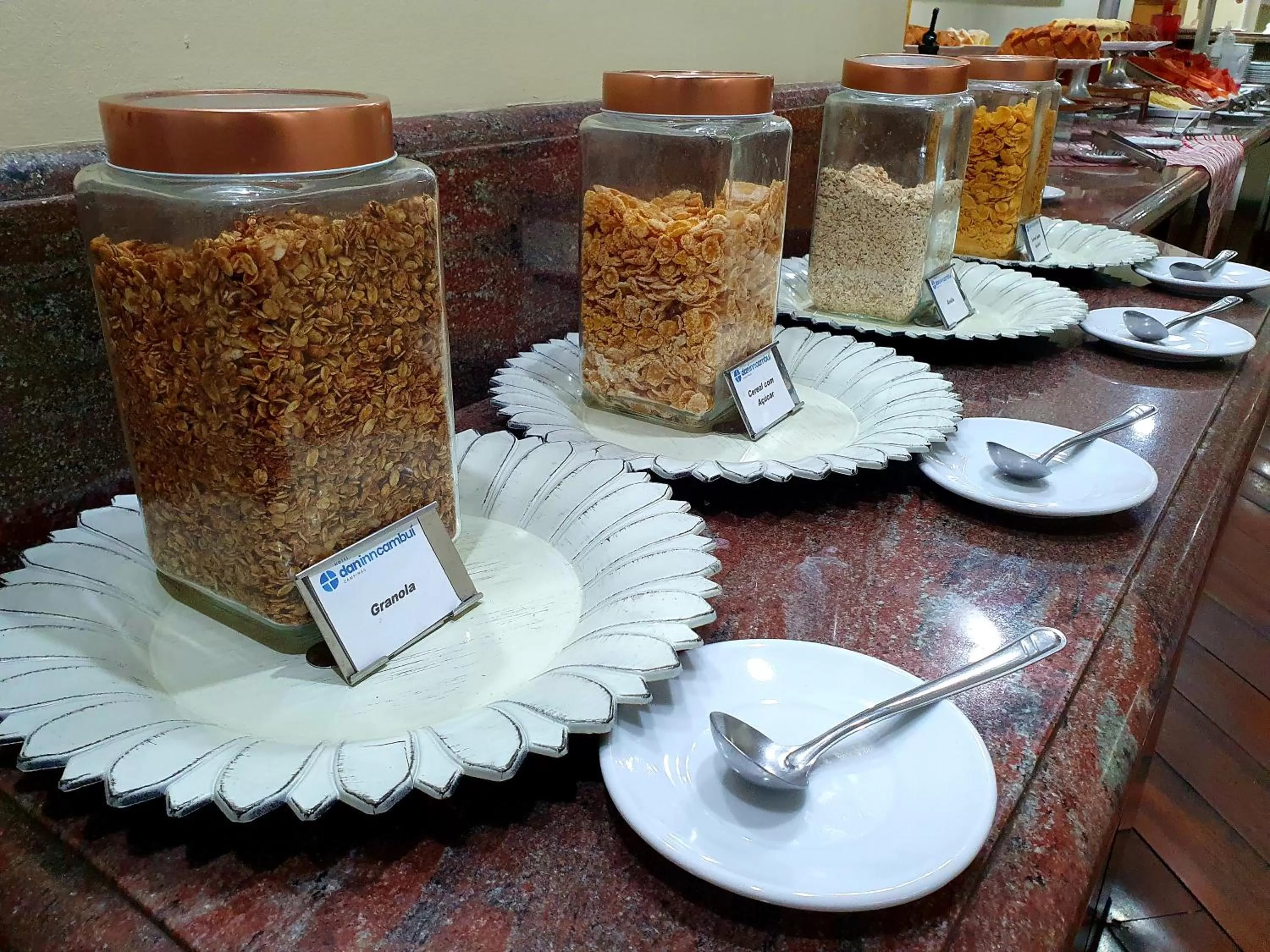 Restaurant/places to eat in Hotel Dan Inn Campinas Cambuí - Um Hotel Clássico em Campinas By Nacional Inn