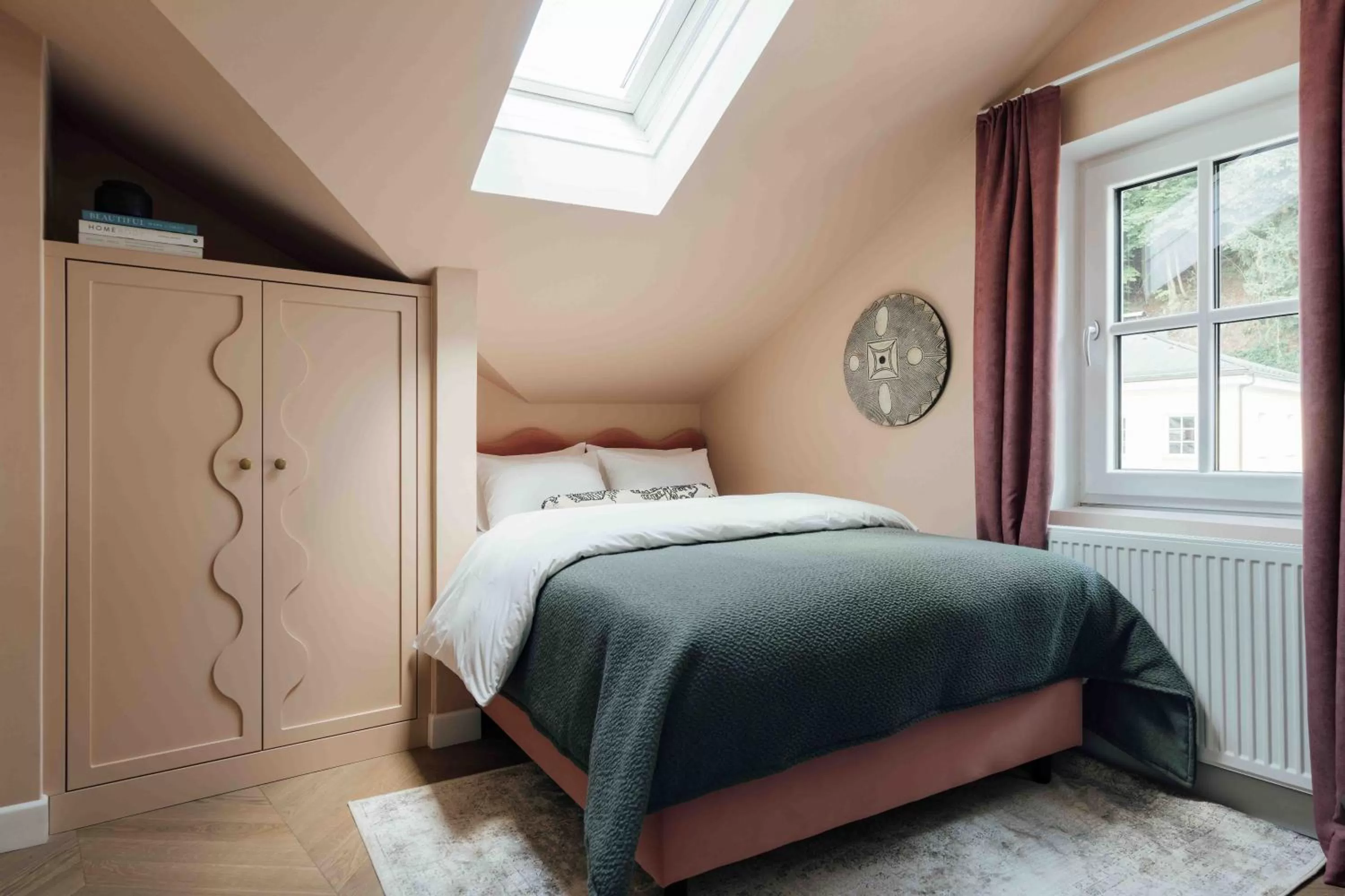 Bed in Clemonte Hotel - Your Reception-less Boutique Hideaway