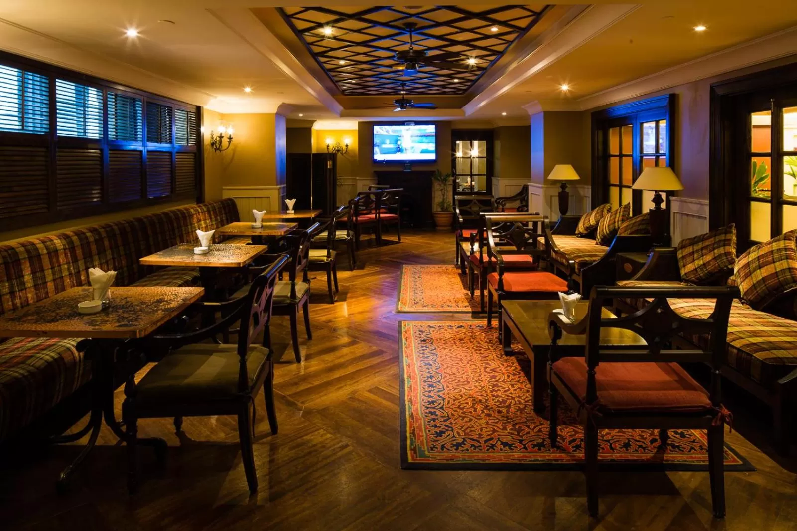 Nightclub / DJ in Novel Hotel City Center