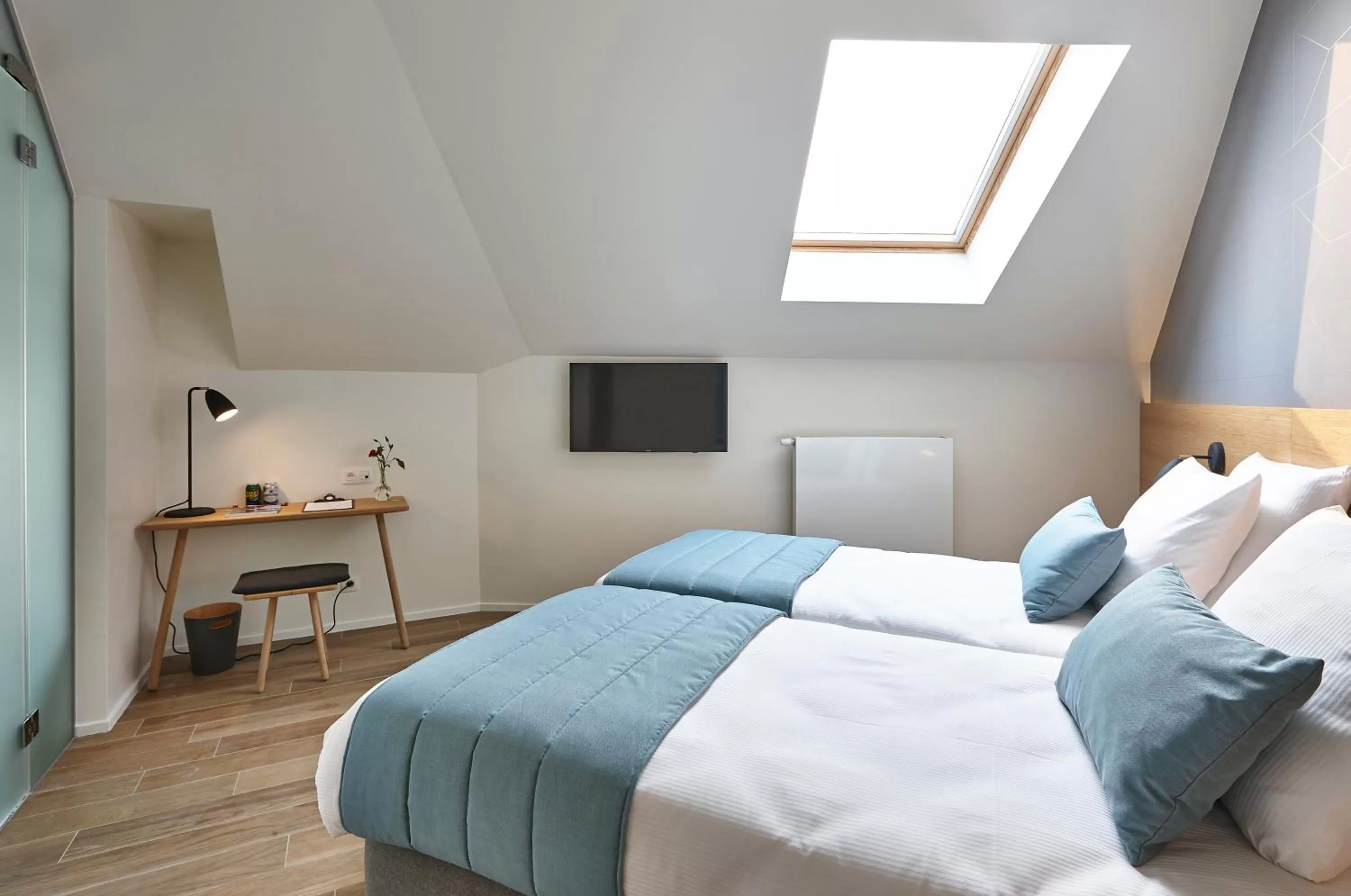 Superior Twin Room in Hygge Hotel