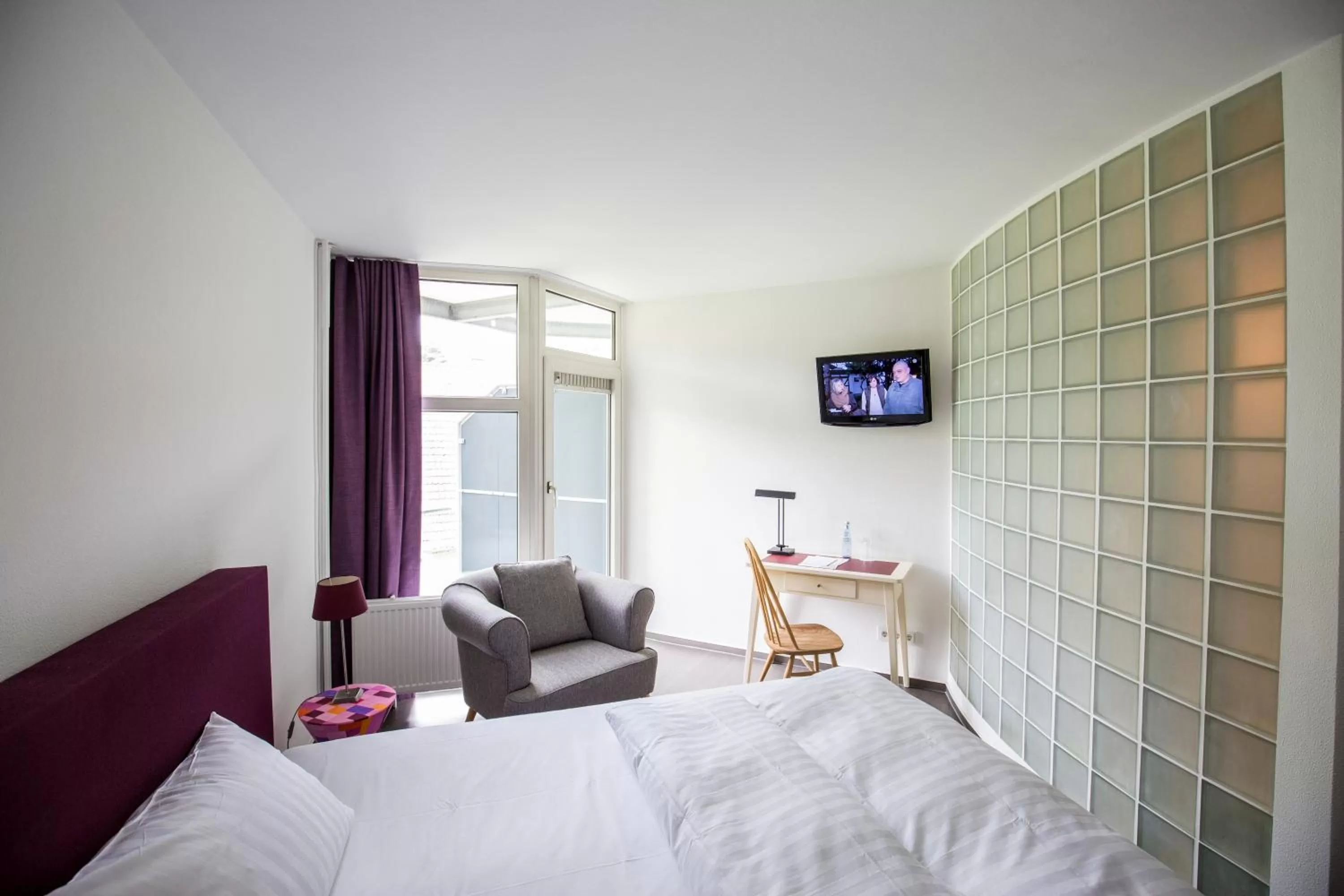 Photo of the whole room, Bed in Wald & Golfhotel Lottental