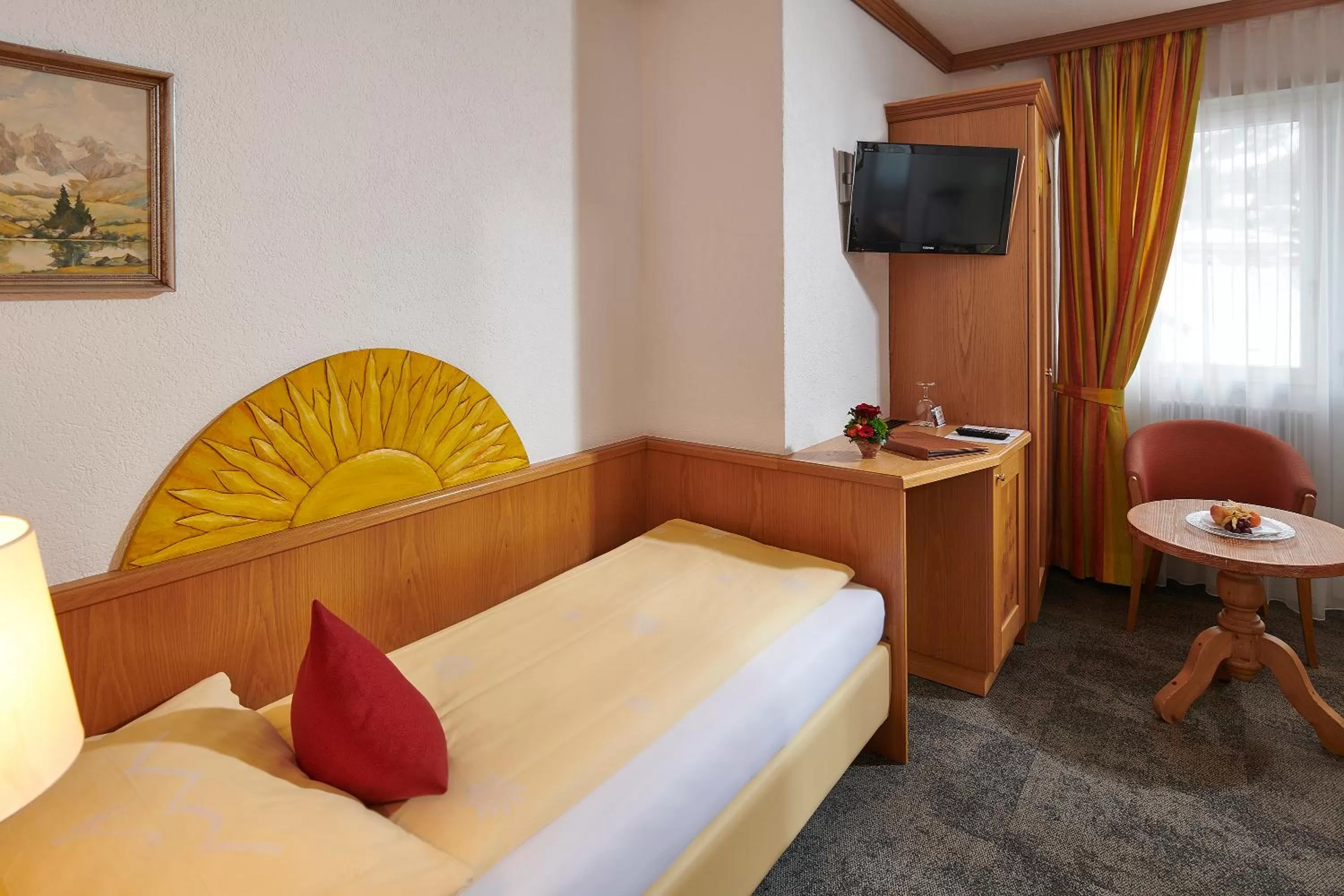 Family Room with Balcony (3 People) in Hotel Central Wolter - Grindelwald