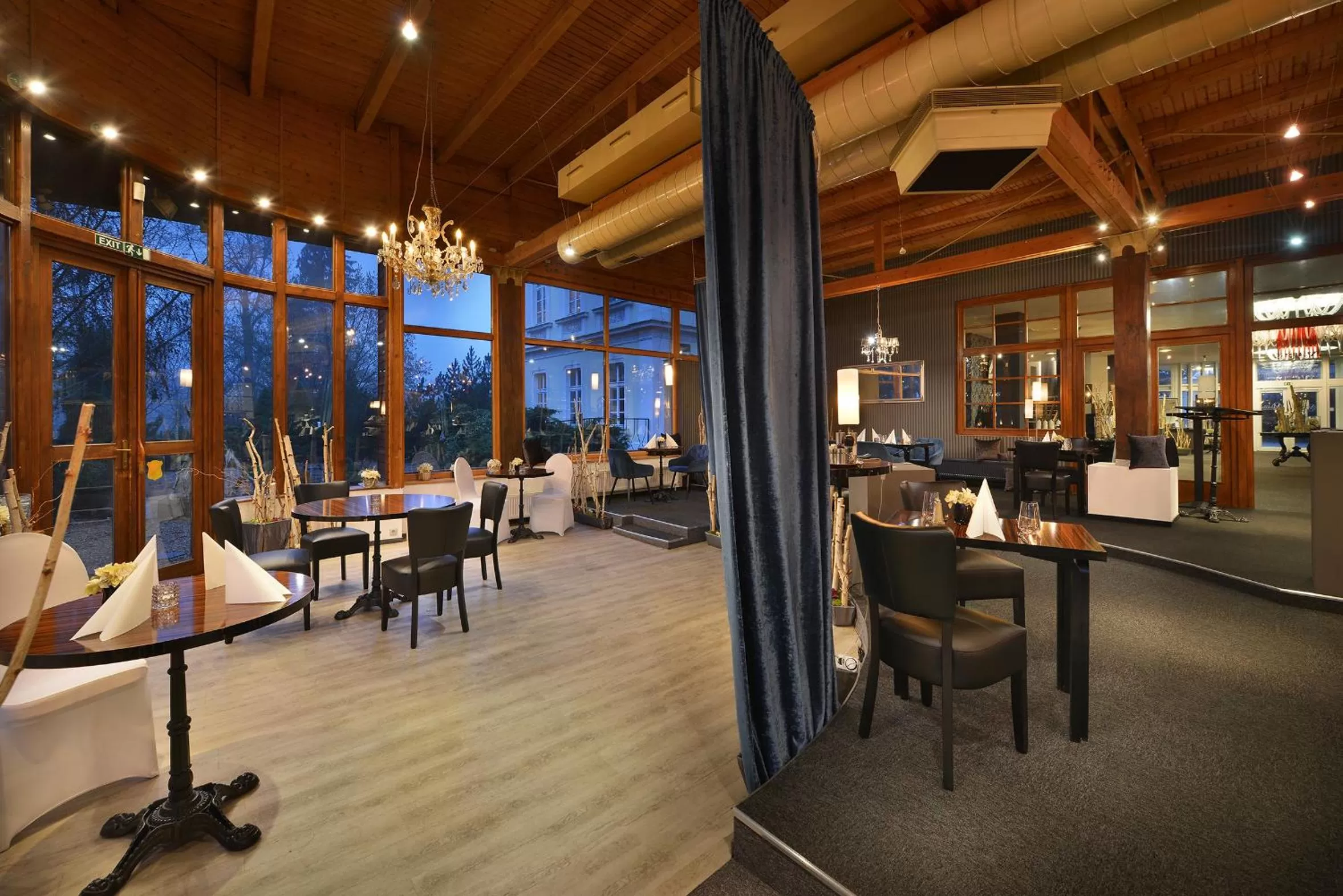 Restaurant/places to eat in Parkhotel Morris Novy Bor