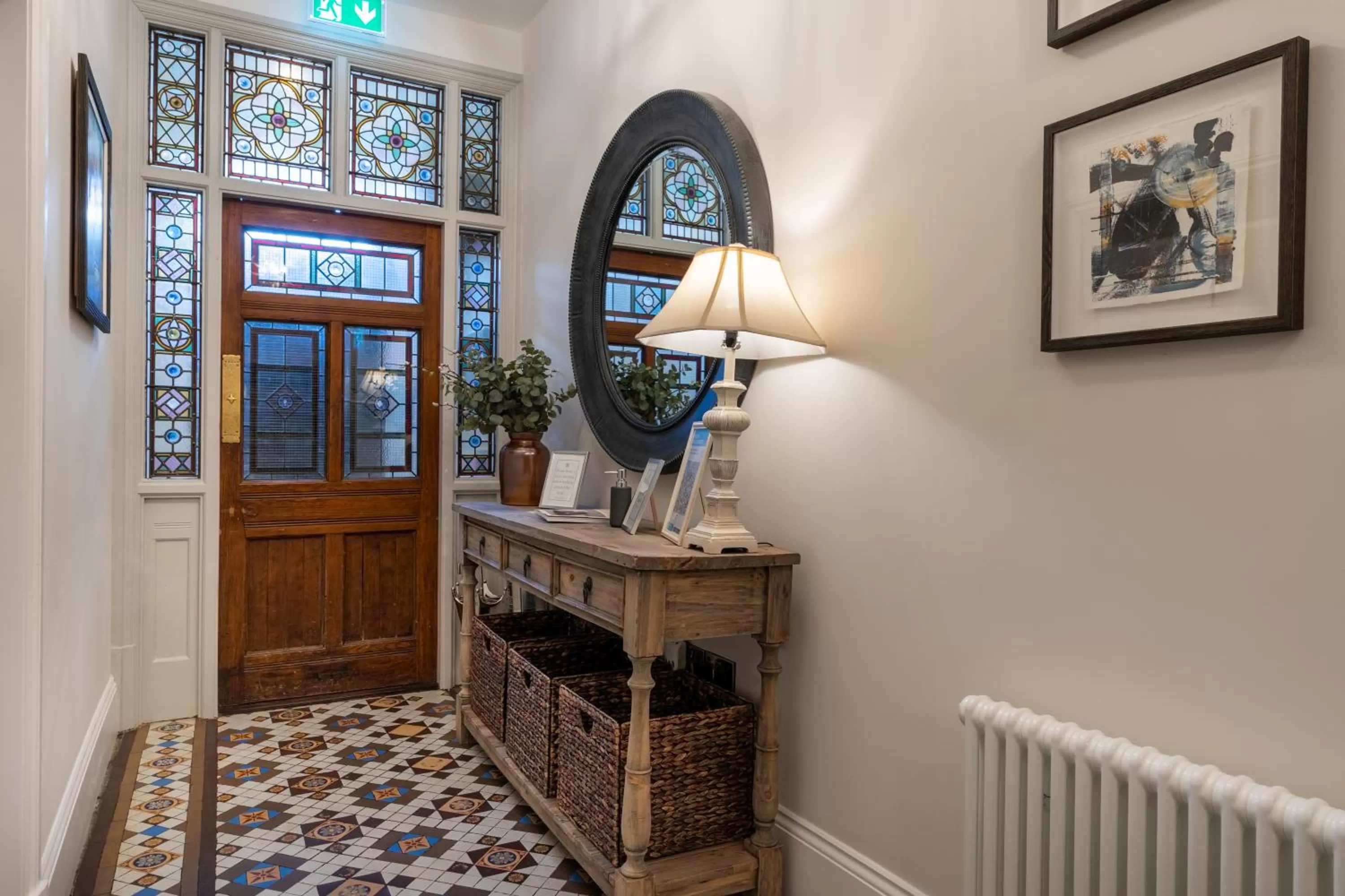 Lobby or reception in Tithe Barn - Self Check In Hotel