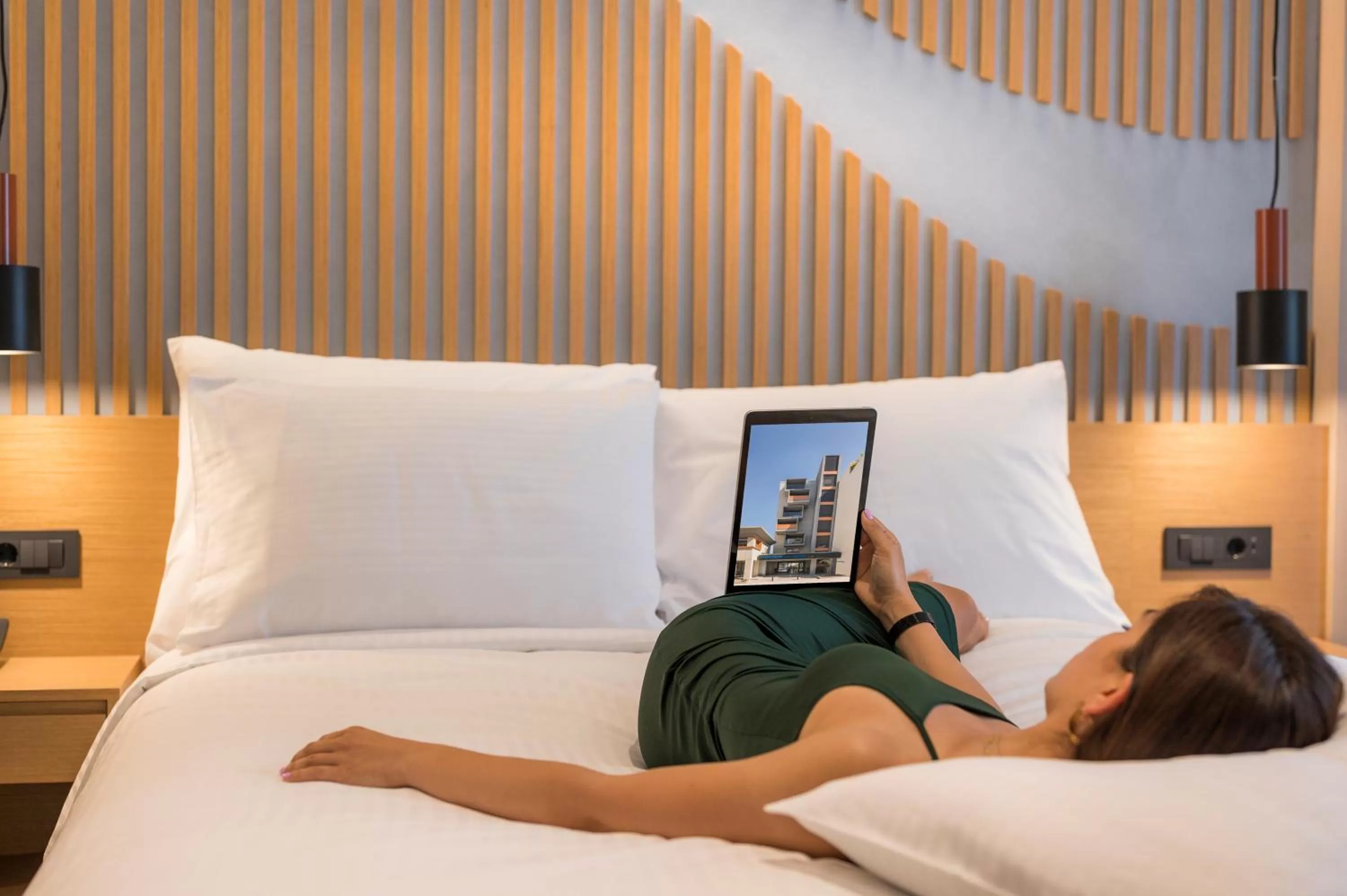 Photo of the whole room, Bed in Hyperion City Hotel & Spa