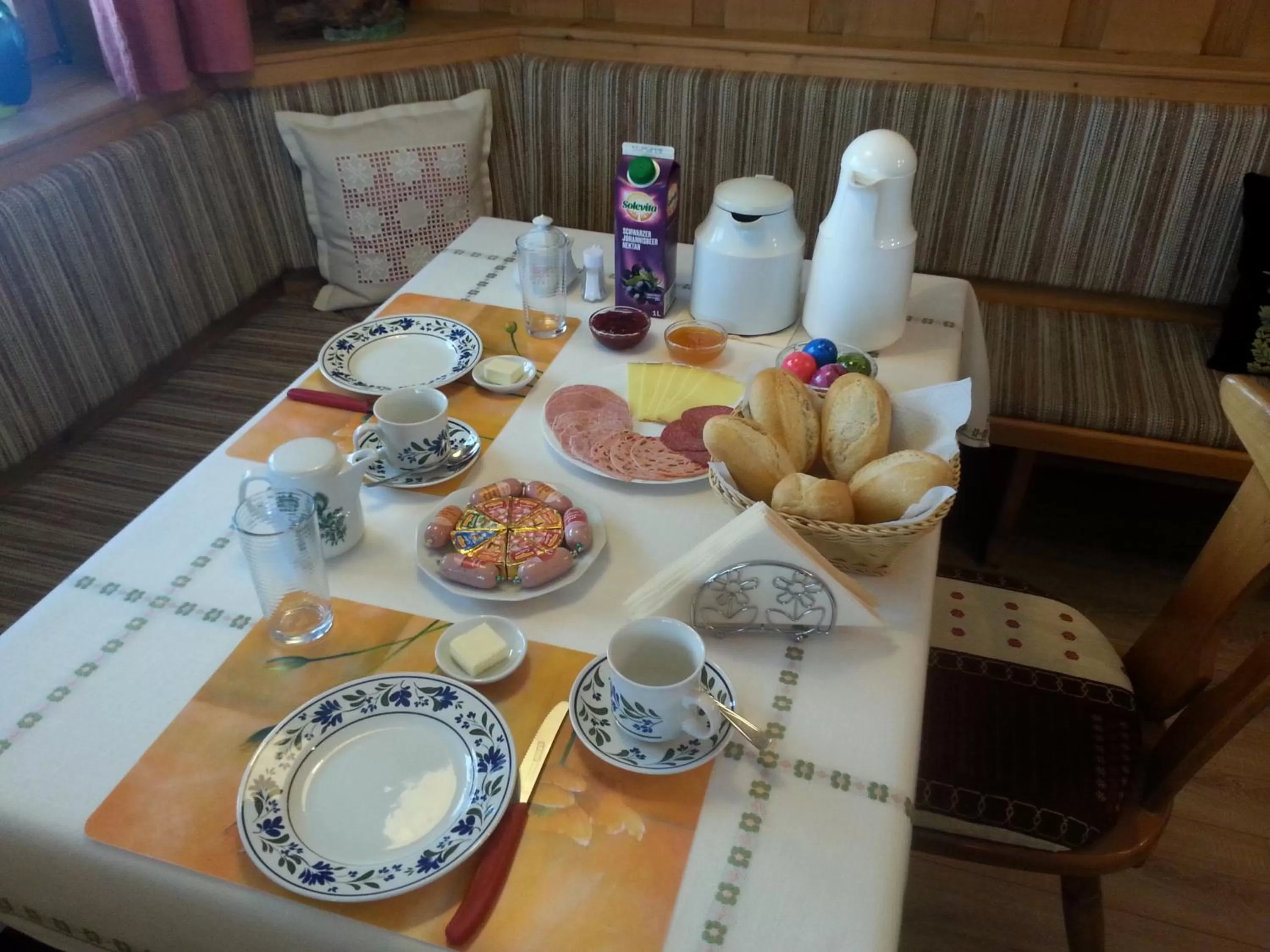 Breakfast in Haus Derra