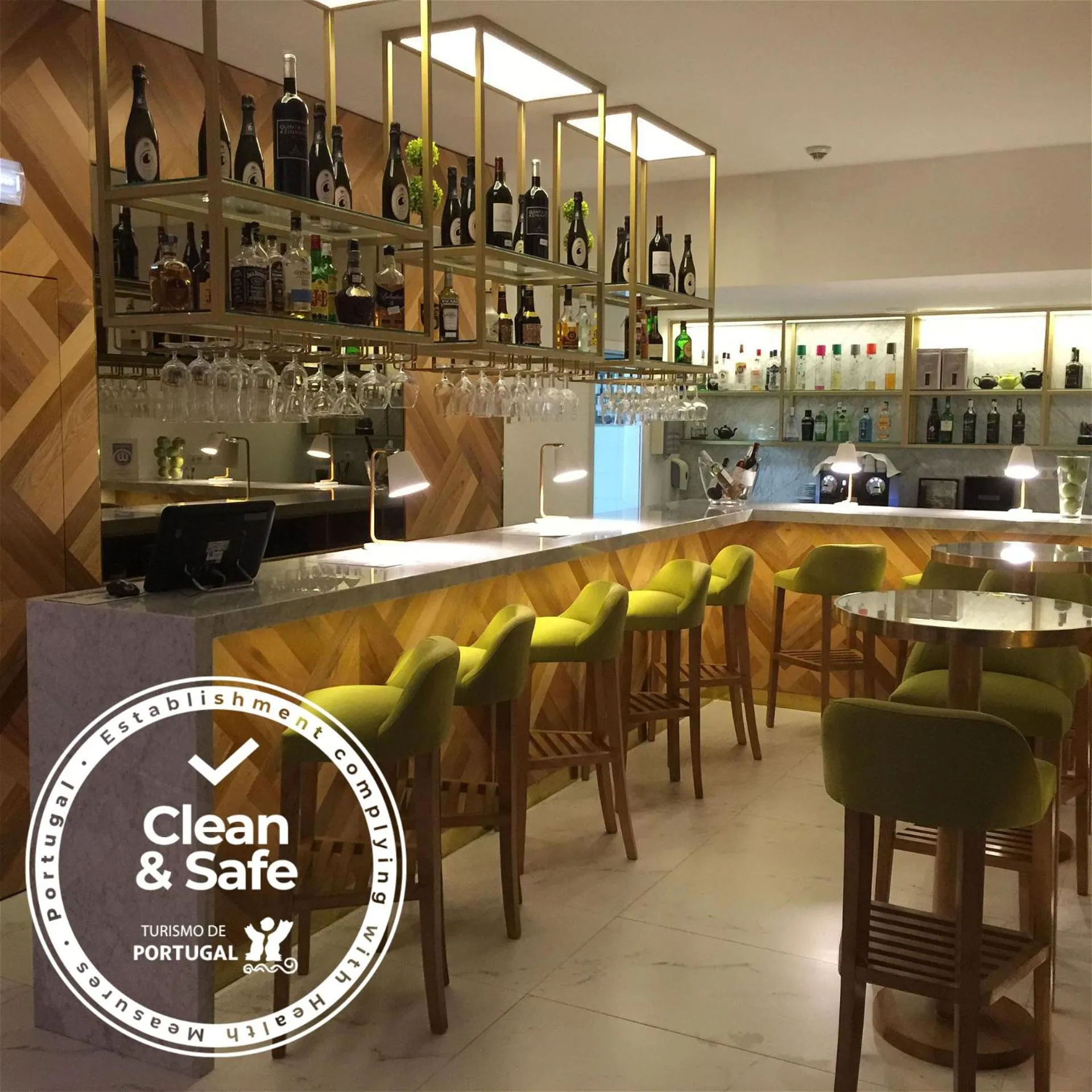 Certificate/Award in Furadouro Boutique Hotel Beach & SPA