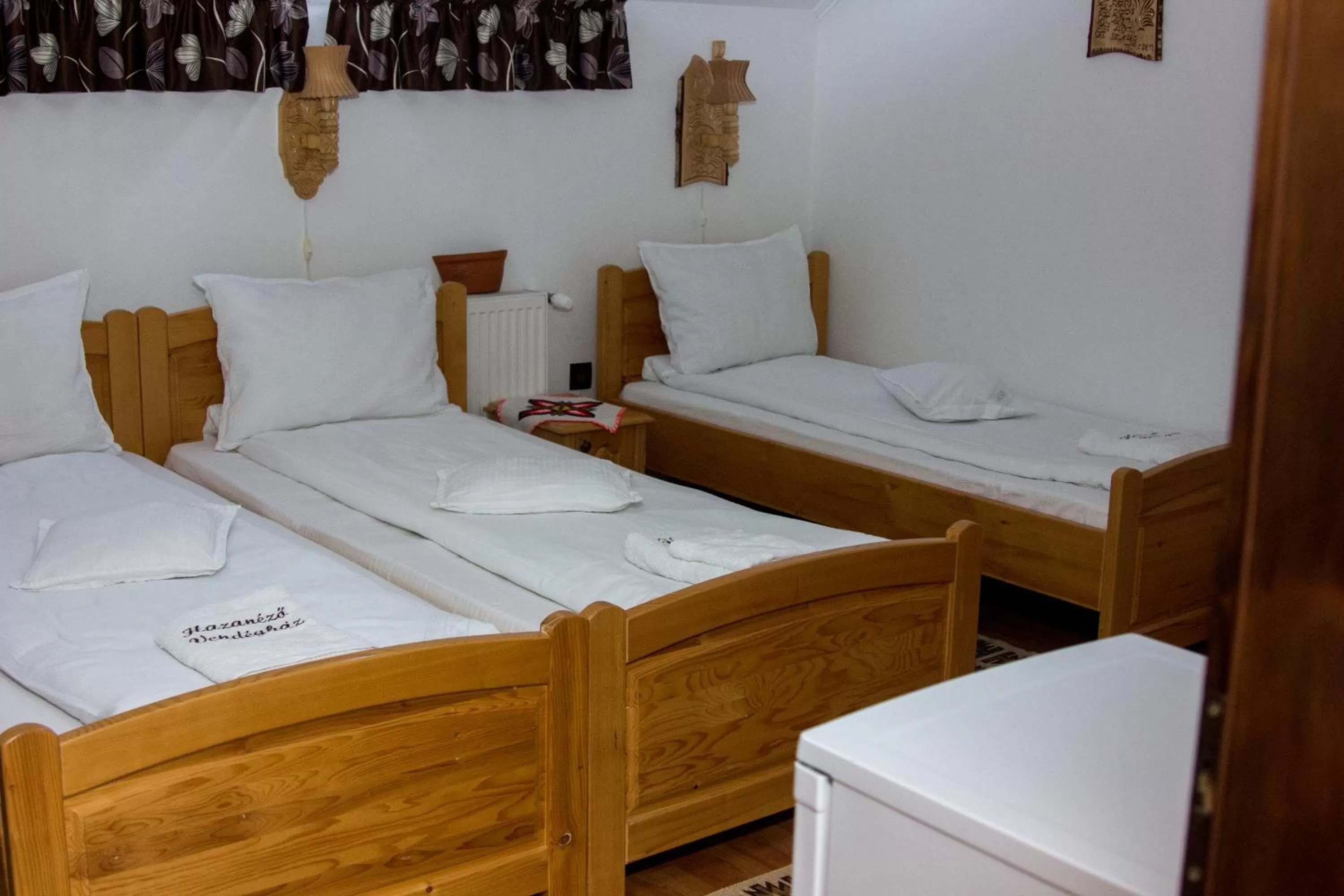 Bed in Hazanéző Panzió