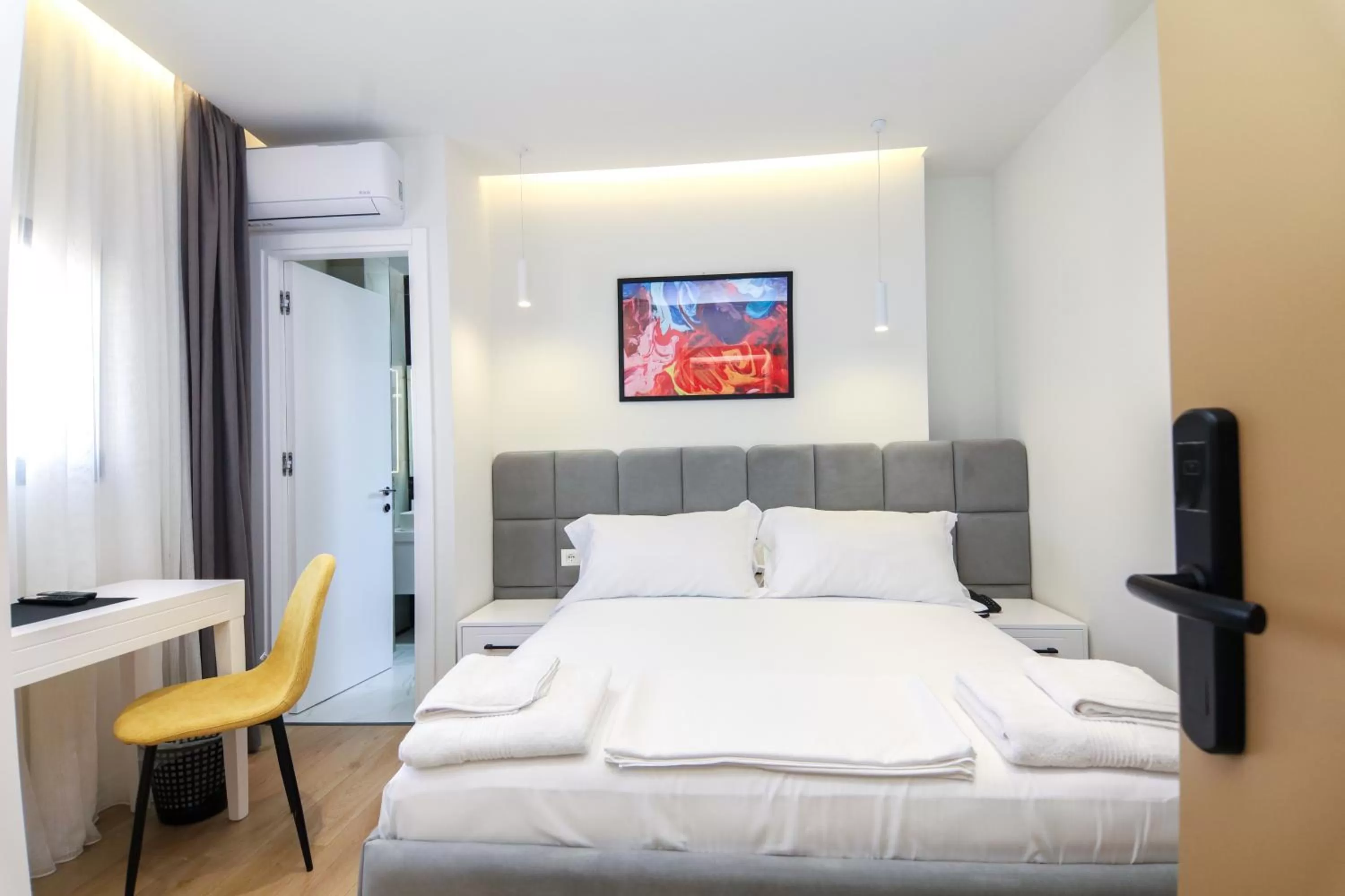 Bed in N HOTEL CITY CENTER BY NOSHI