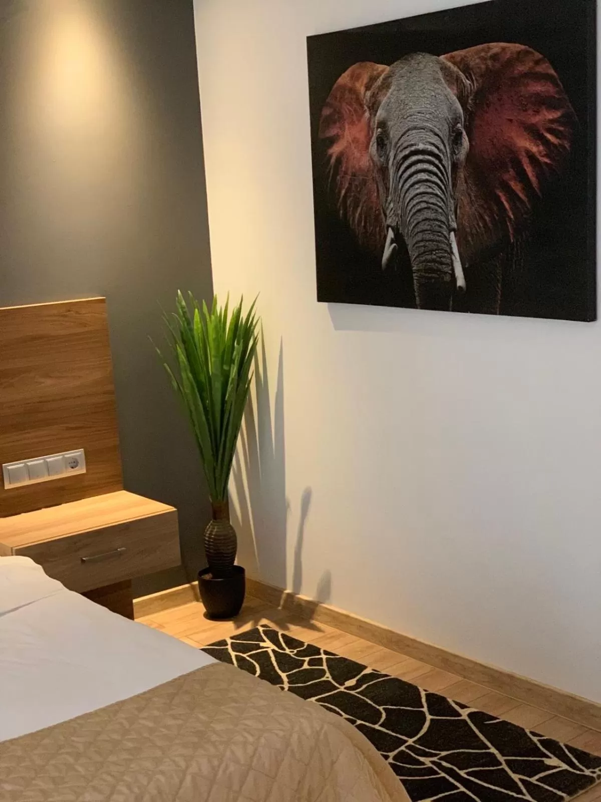 Bedroom, Bed in Hotel Calipso Hotel