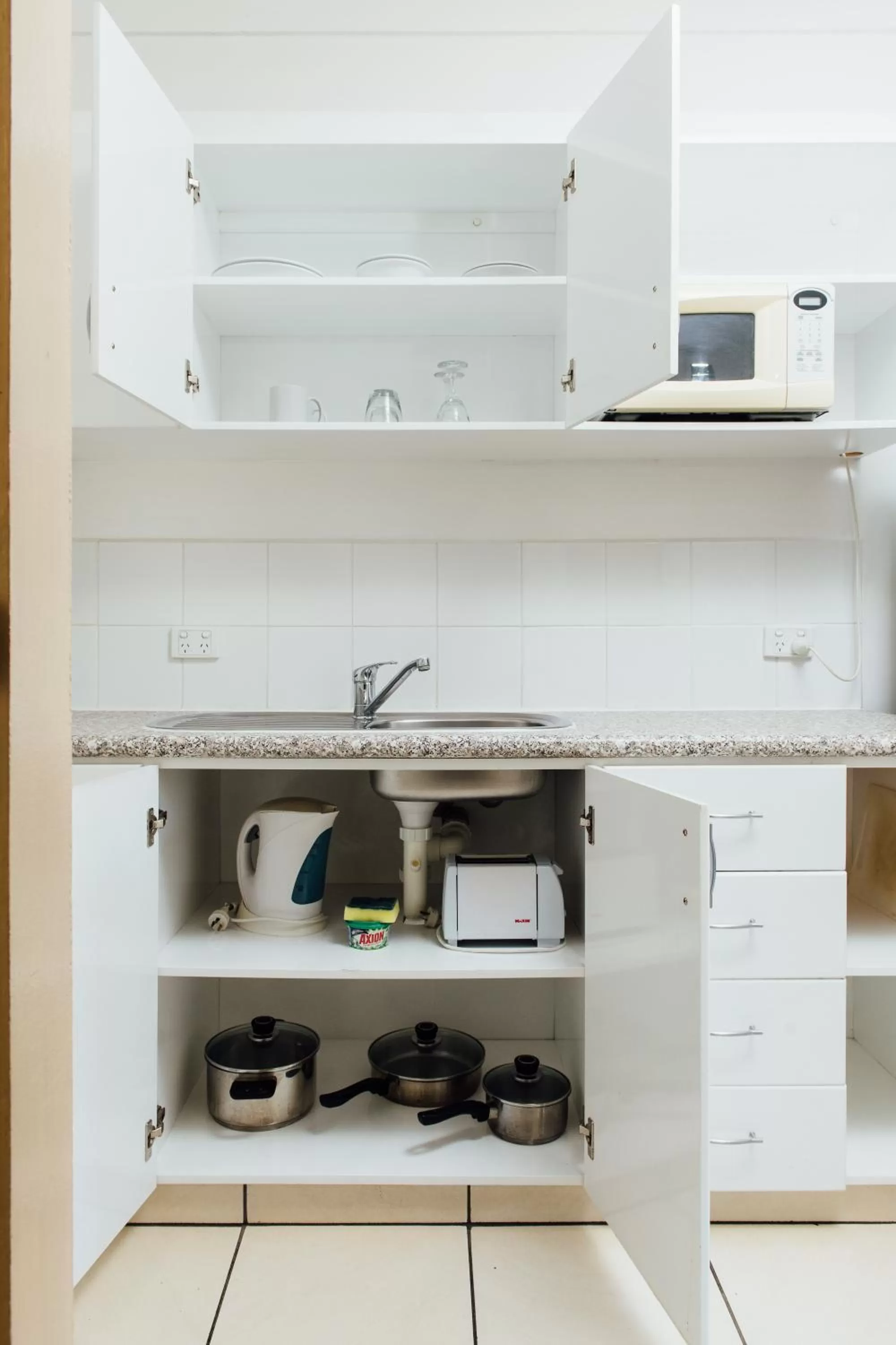 Kitchen or kitchenette in Kaiviti Motel