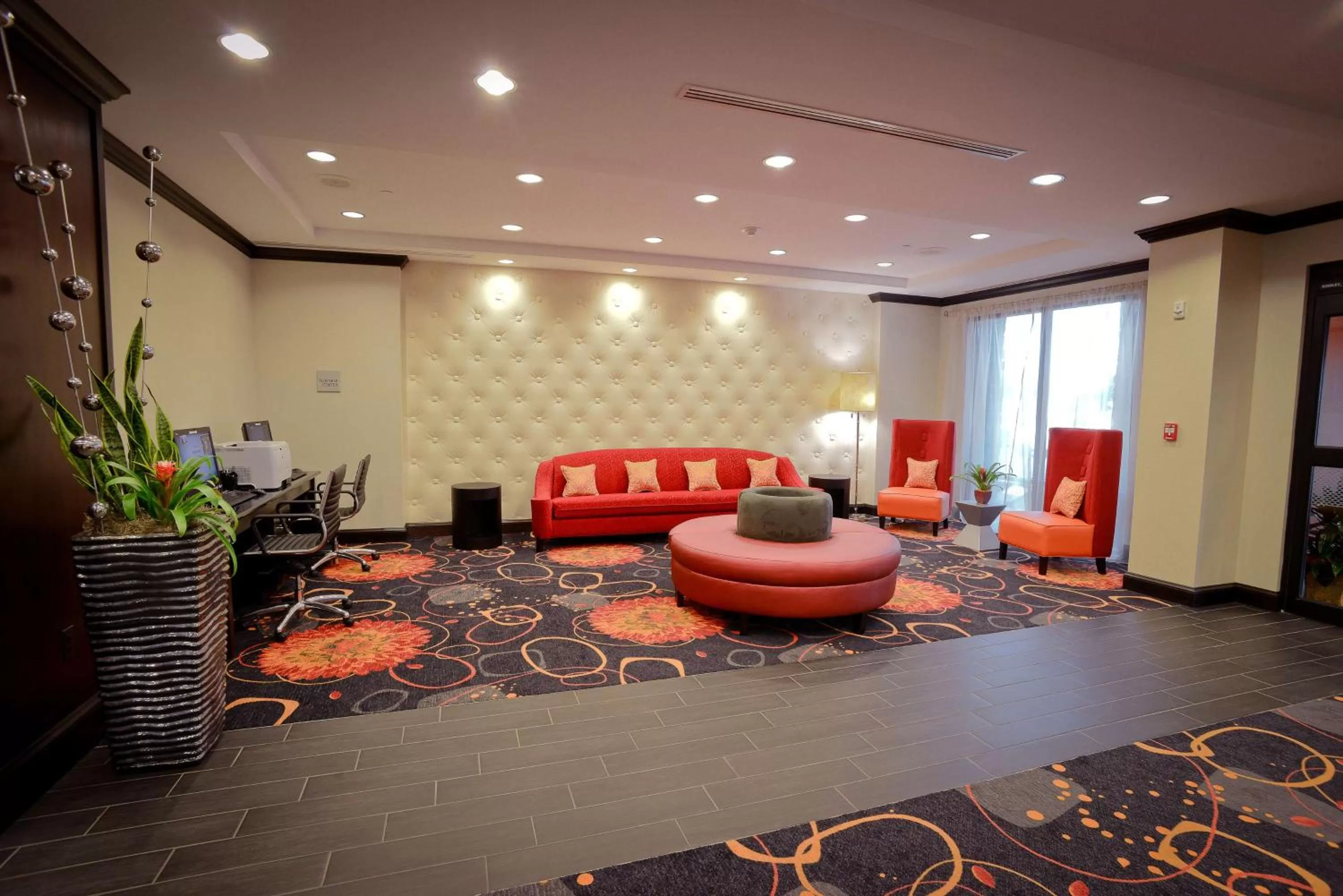 Lobby or reception in Hampton Inn & Suites Albany at Albany Mall