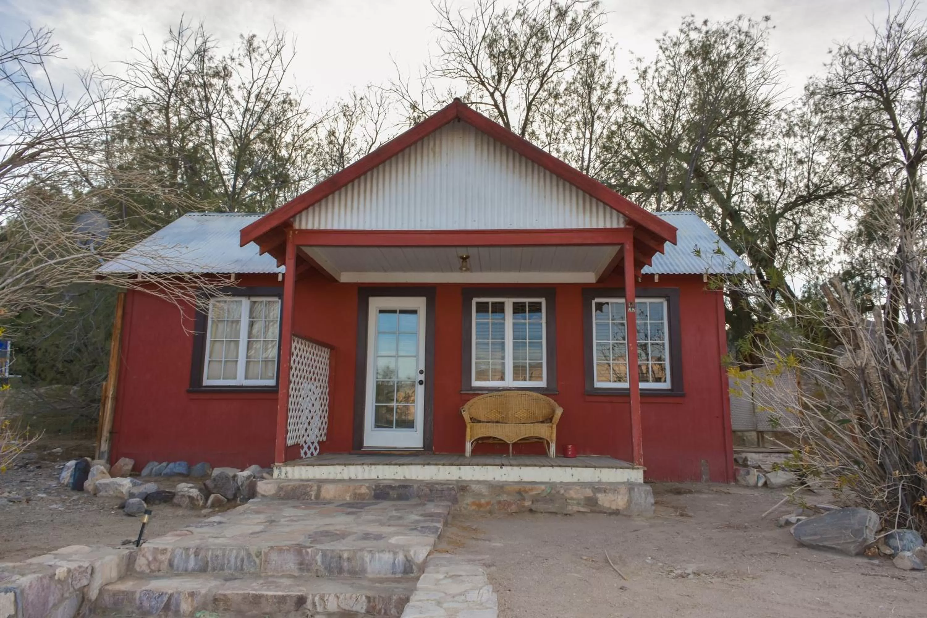 Panamint Springs Motel & Tents