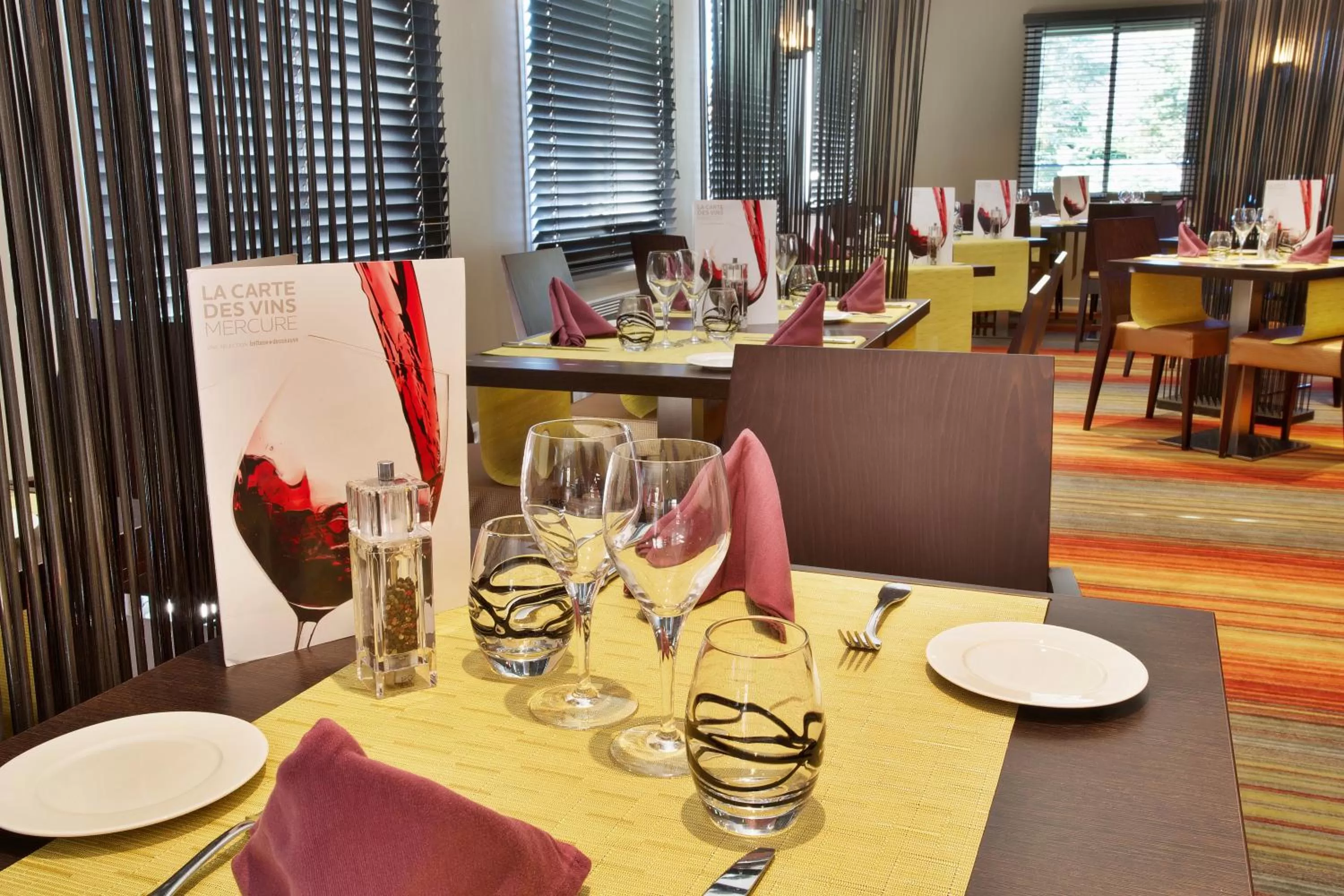 Restaurant/places to eat in Mercure Hexagone Luxeuil