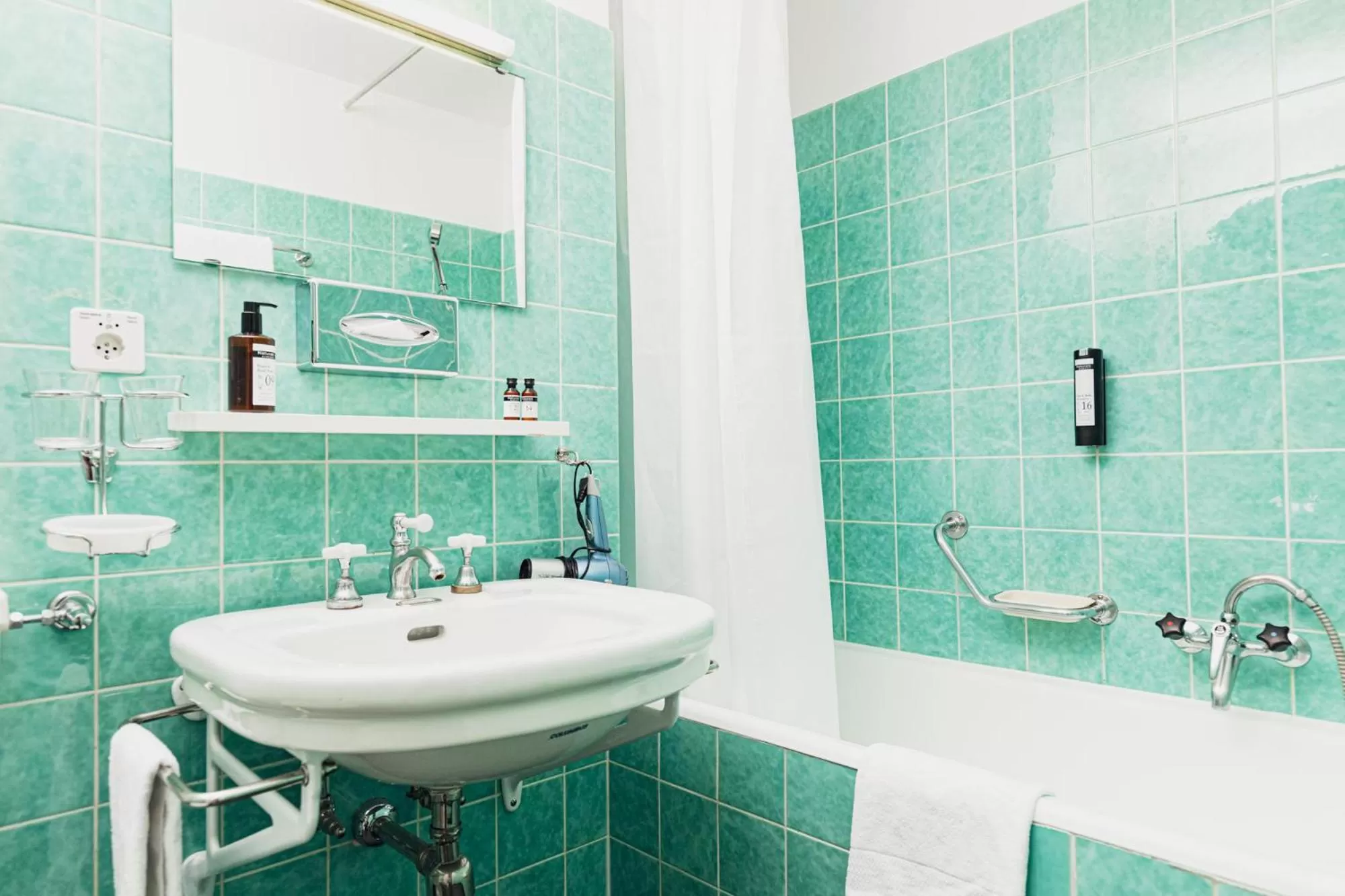 Bathroom in Kurhaus Lenzerheide