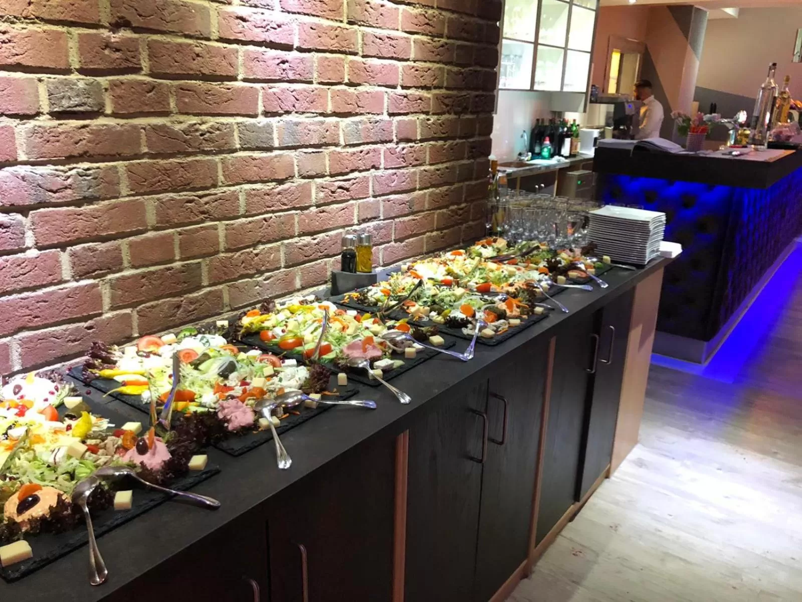 Food and drinks in Achilleon III