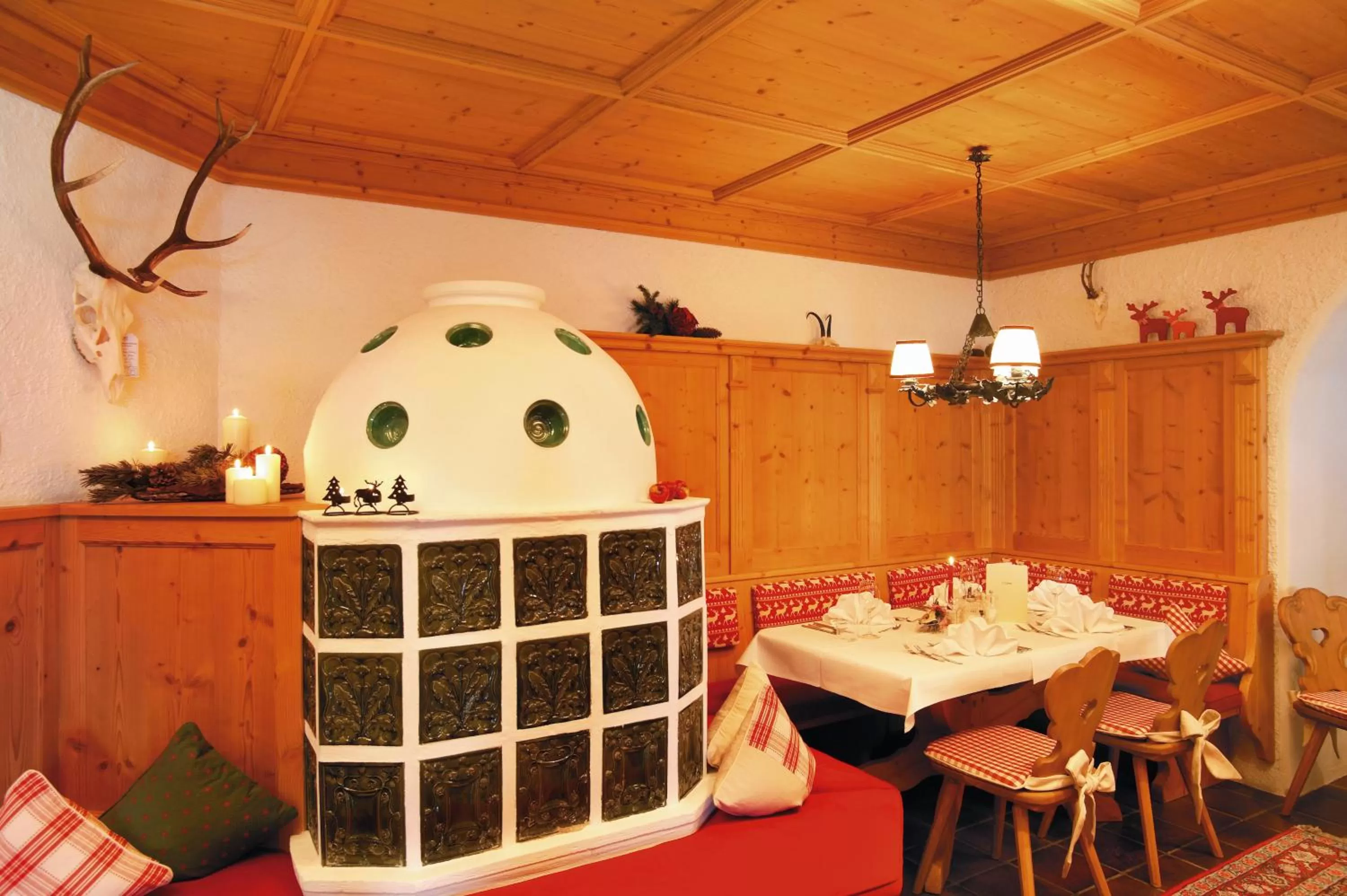 Restaurant/places to eat in Sporthotel Schönruh