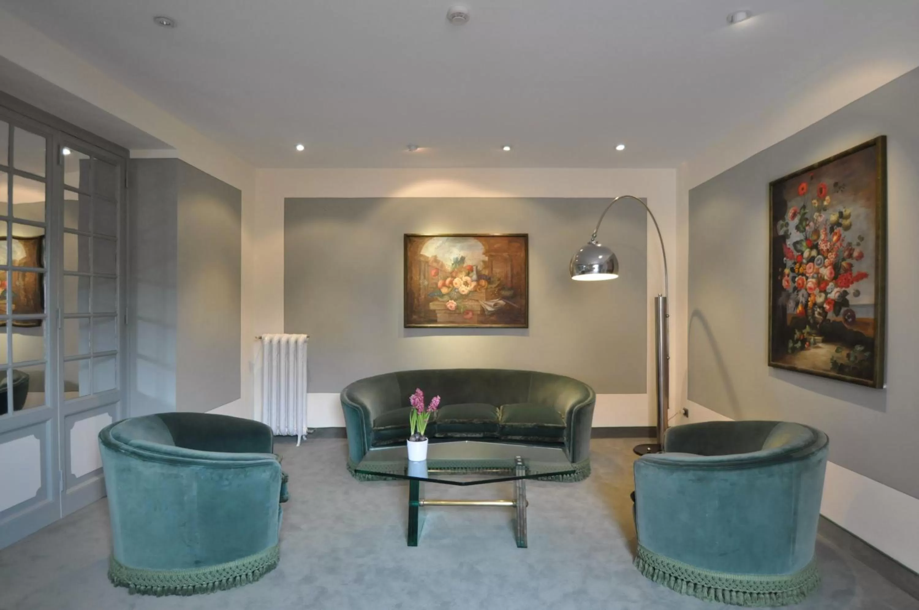 Communal lounge/ TV room in Hotel Gregoriana