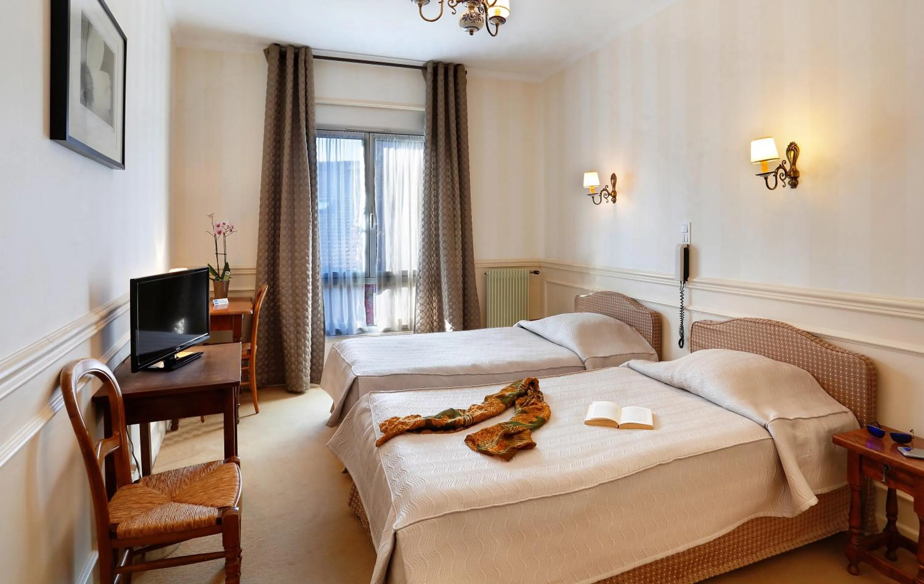 Hostellerie des Trois Pigeons, Paray-le-Monial