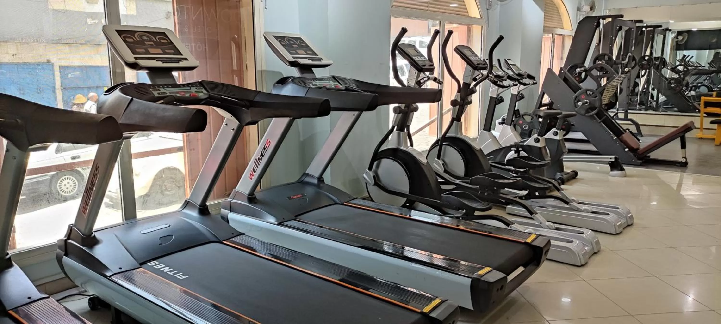 Fitness centre/facilities in Downtown Hotel