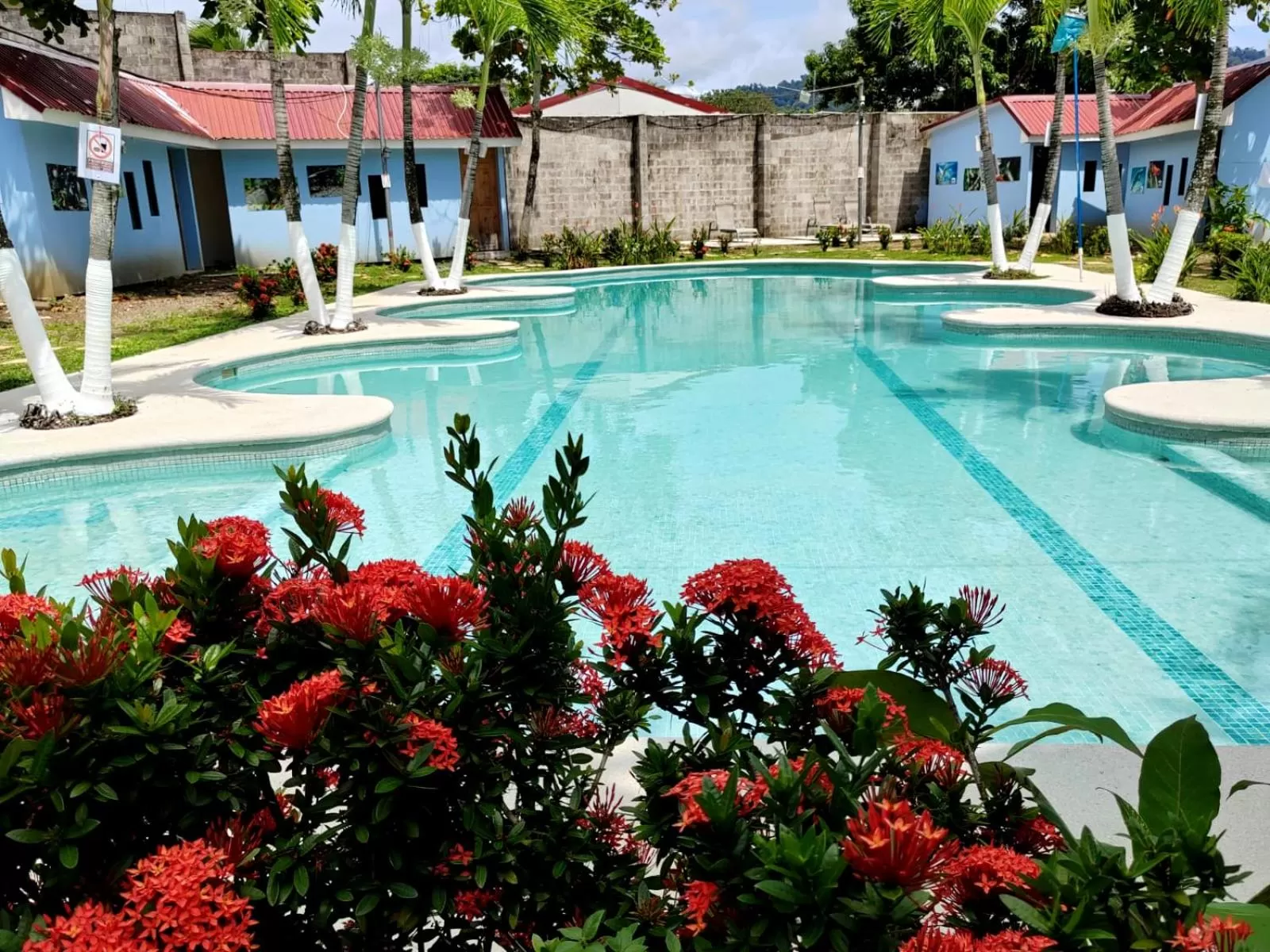 Property building, Swimming Pool in Hotel Catappa