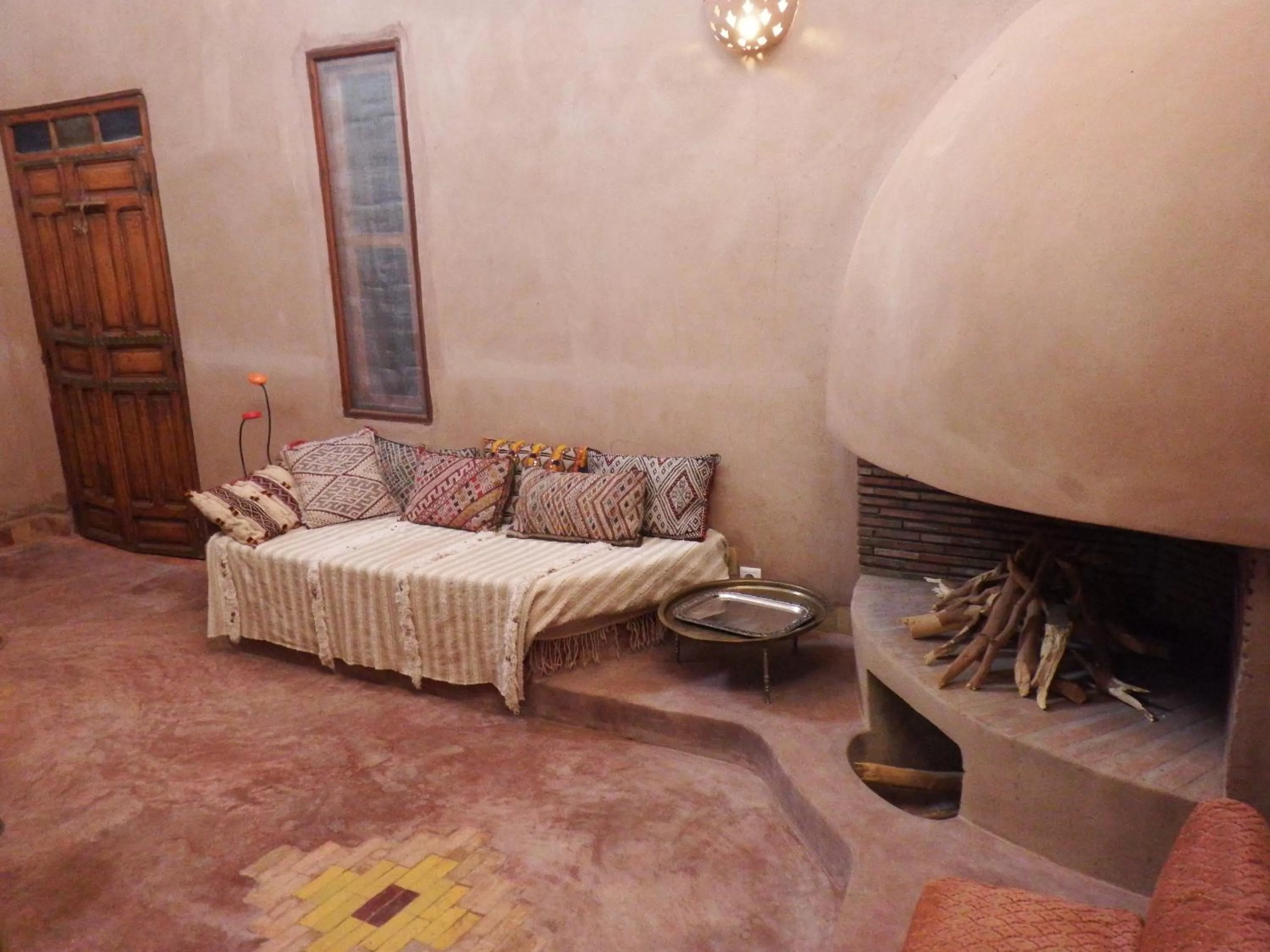 Other, Seating Area in Dar Paru