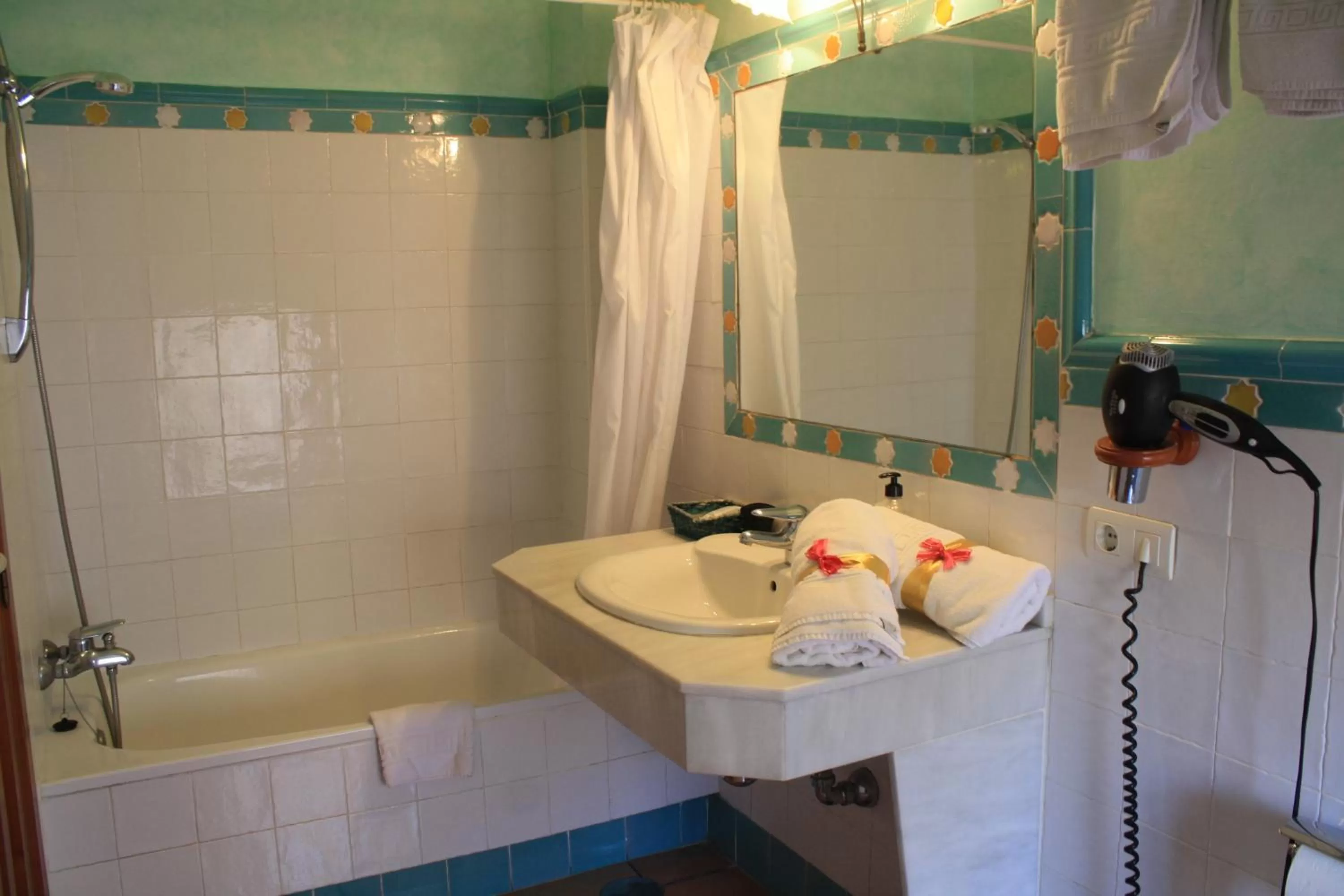 Bathroom in Abadía Hotel