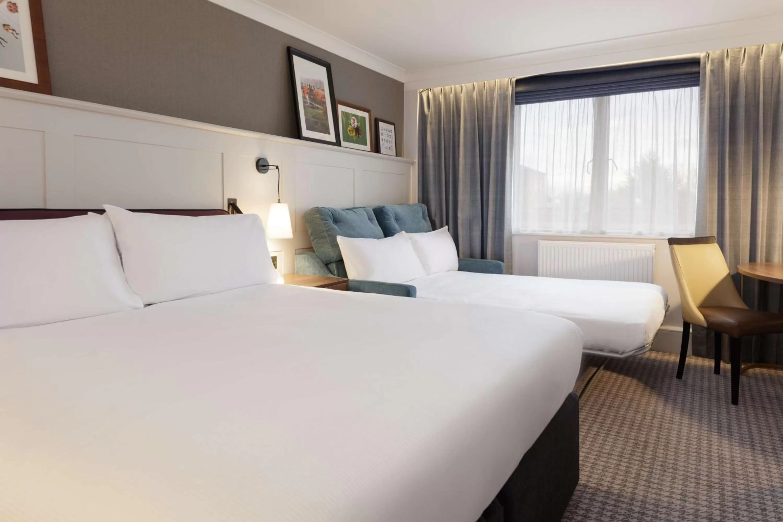 Bedroom, Bed in DoubleTree by Hilton Stoke-on-Trent, United Kingdom