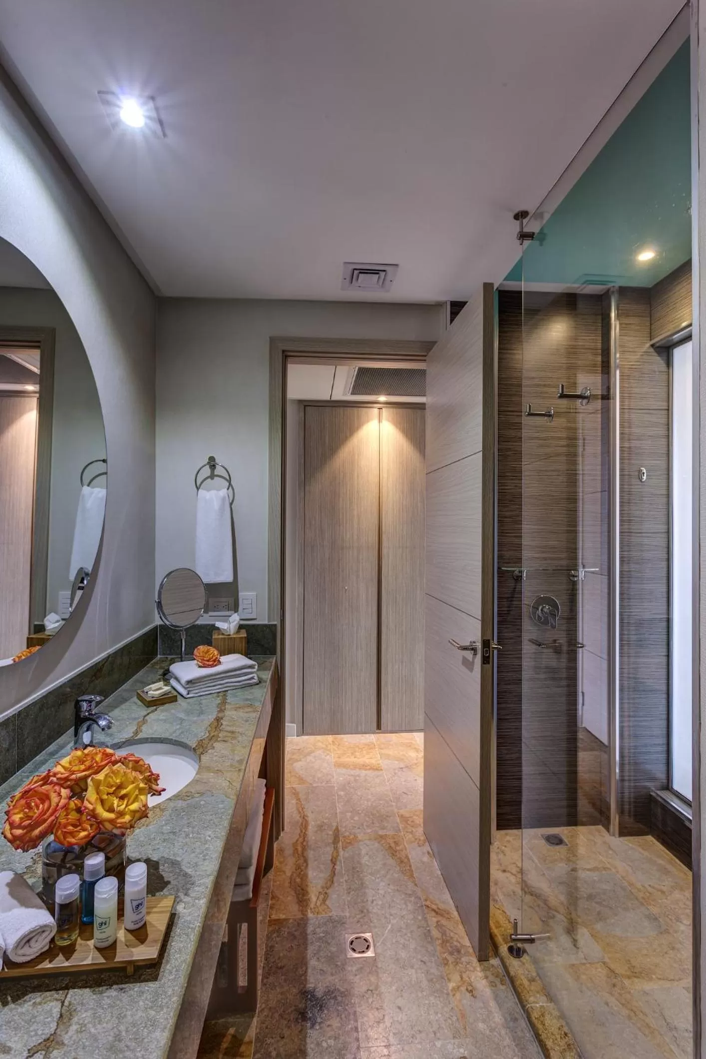 Shower in GHL Hotel Monteria