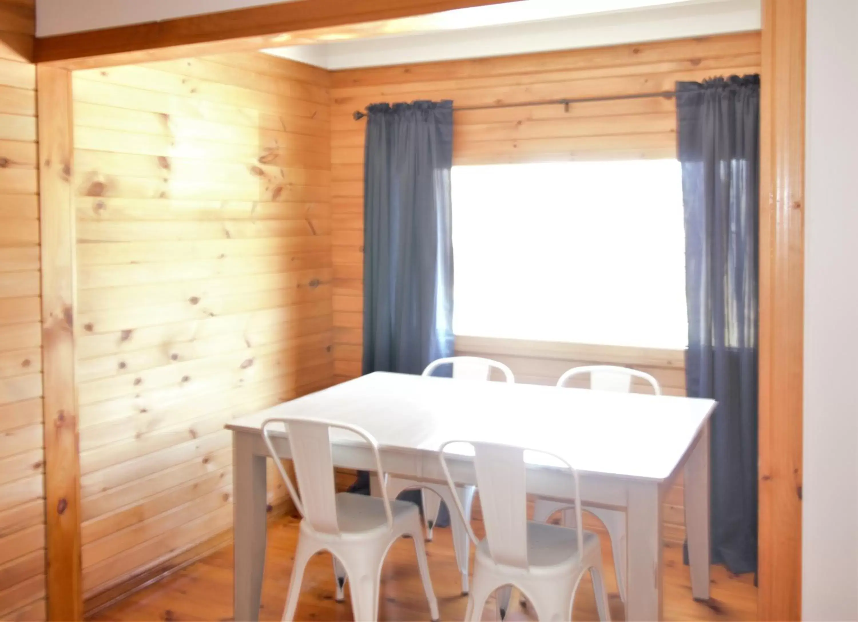 Two-Bedroom Cottage with Lake View in Mill Creek Resort on Table Rock Lake Two-Bedroom Cottage with Lake View in Mill Creek Resort on Table Rock Lake