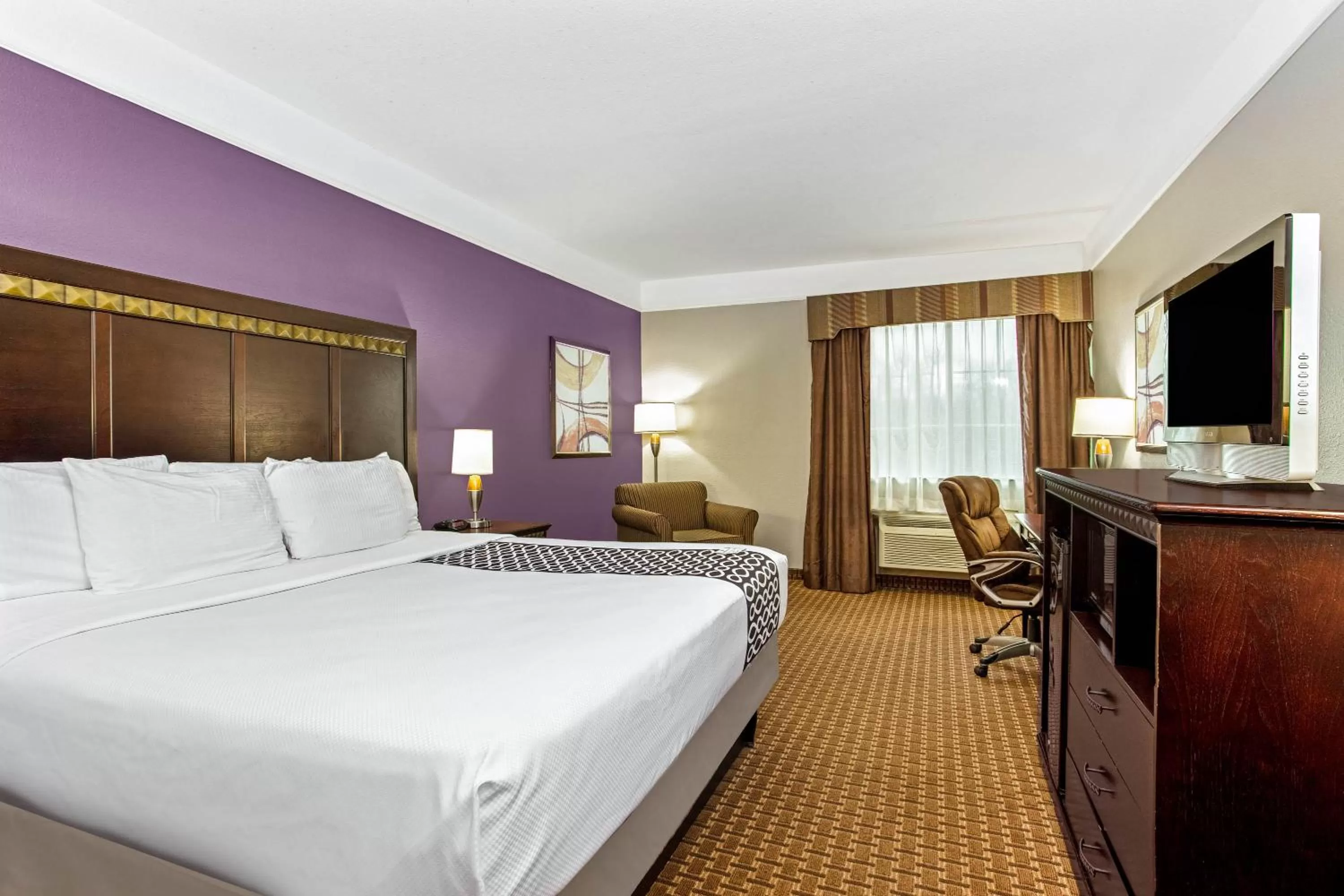 Bed in La Quinta by Wyndham Cleburne