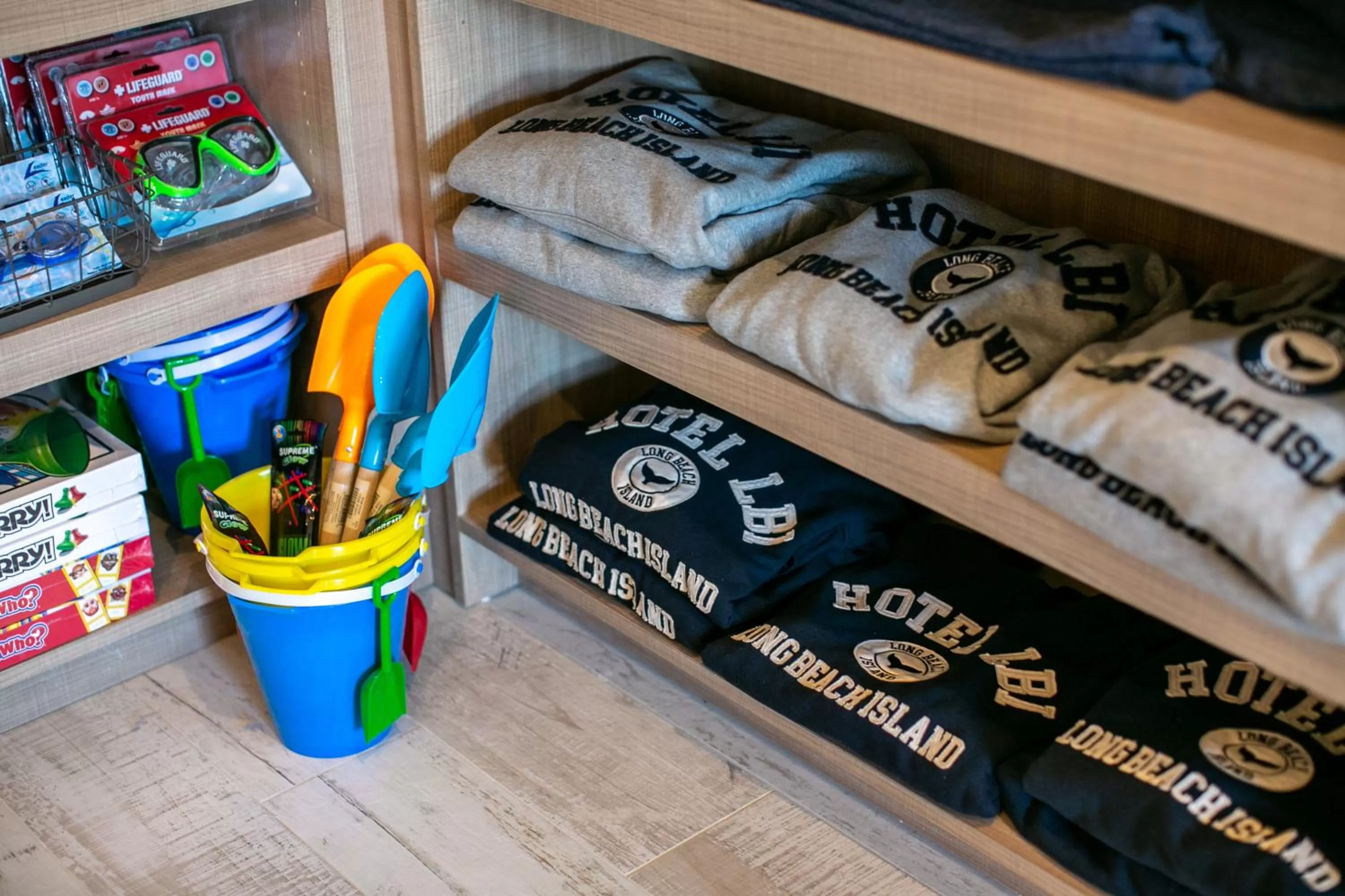 Shopping Area in Hotel LBI