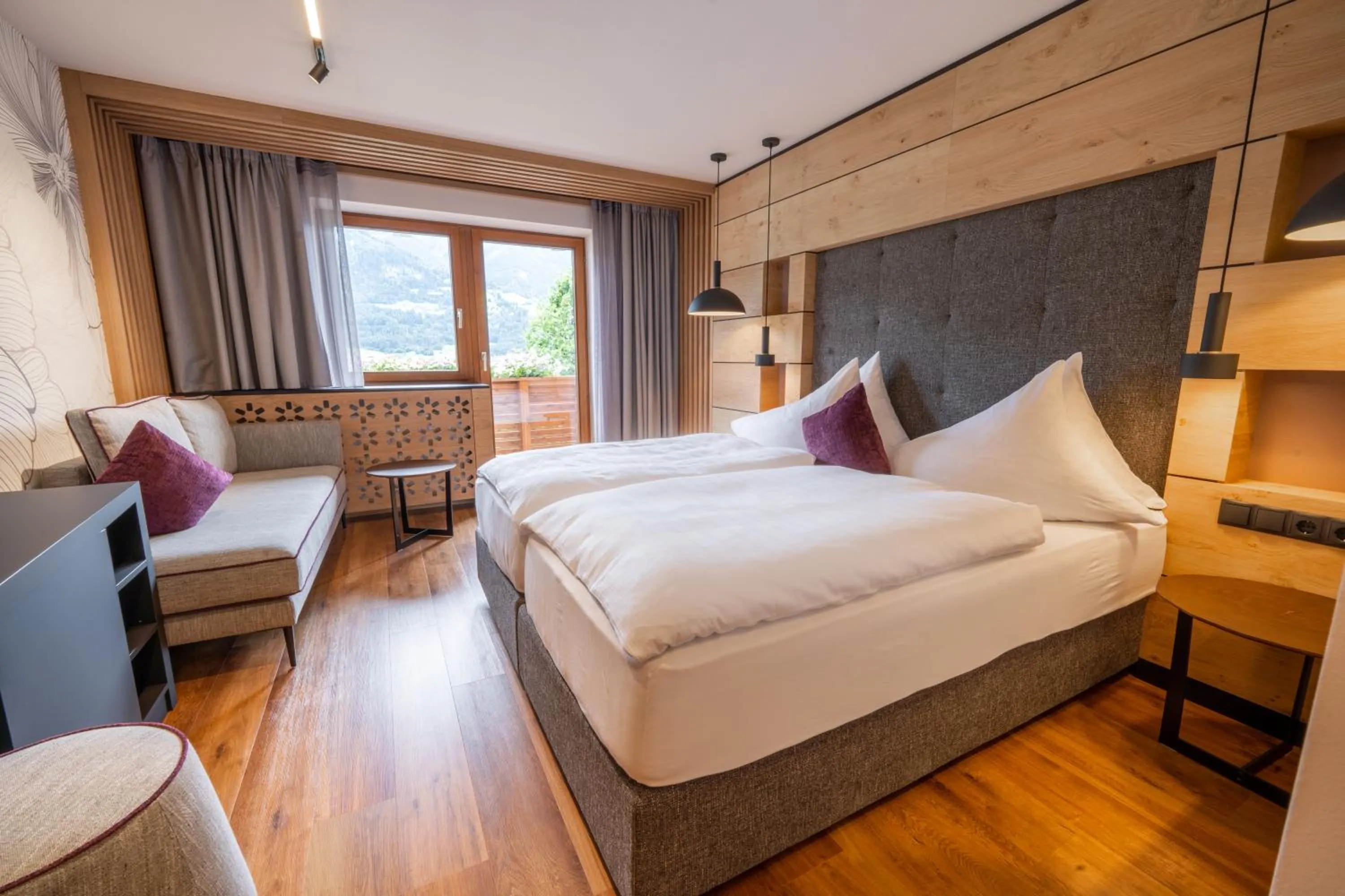 Photo of the whole room, Bed in Luxury All Inclusive Resort Schwarzbrunn 4 Sterne Superior