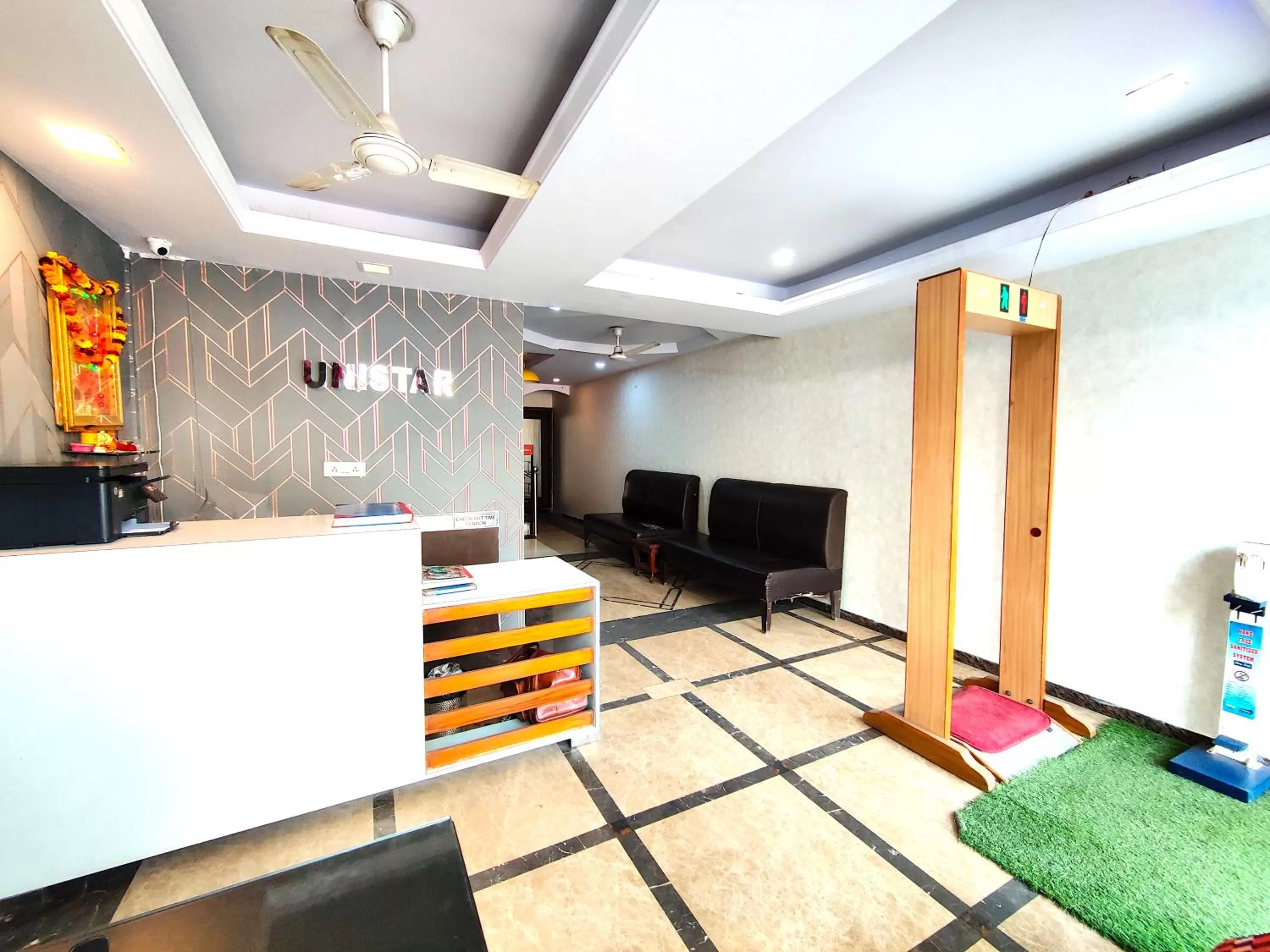 Lobby or reception in Hotel Unistar