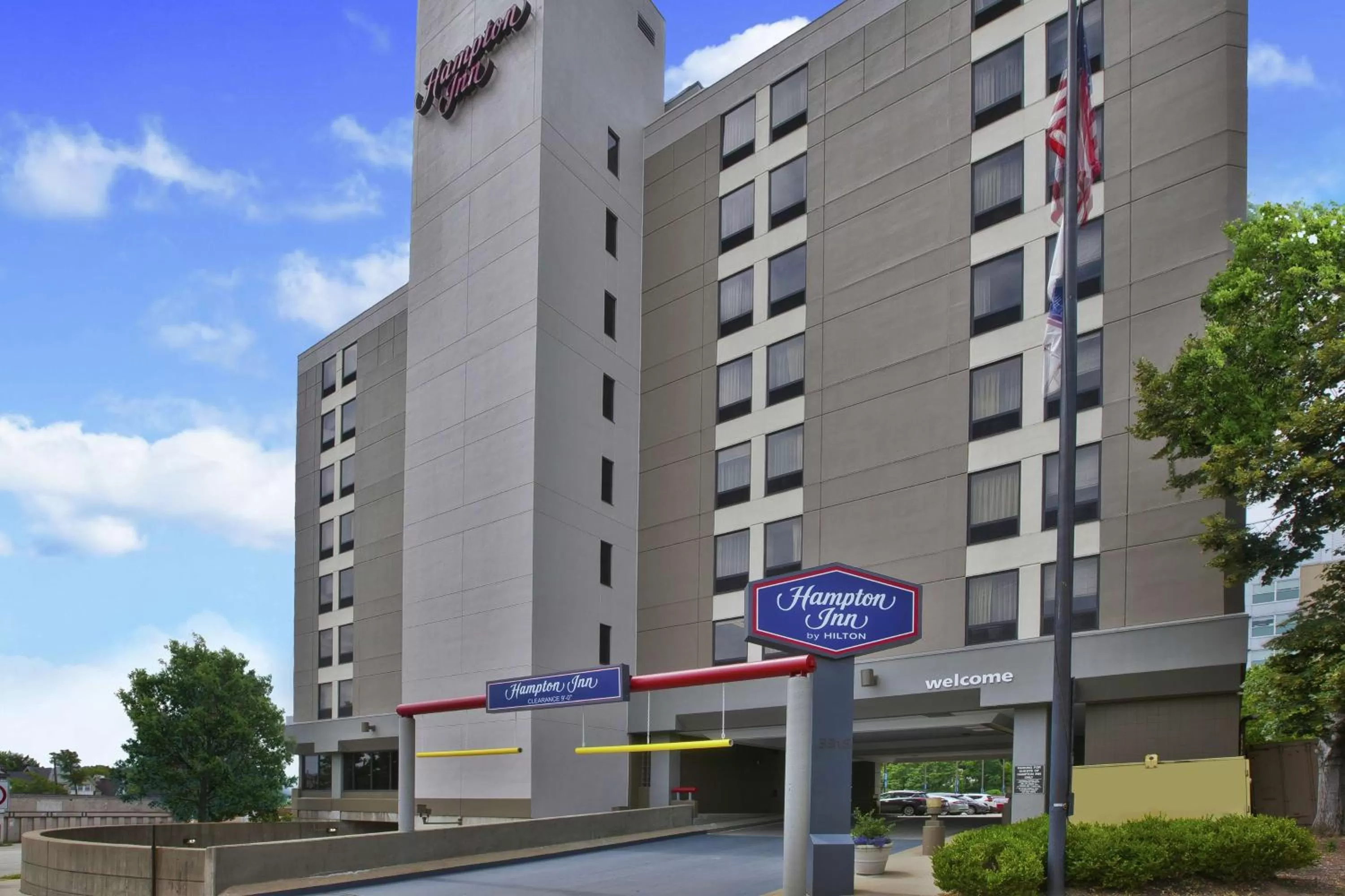 Property building in Hampton Inn Pittsburgh University Medical Center