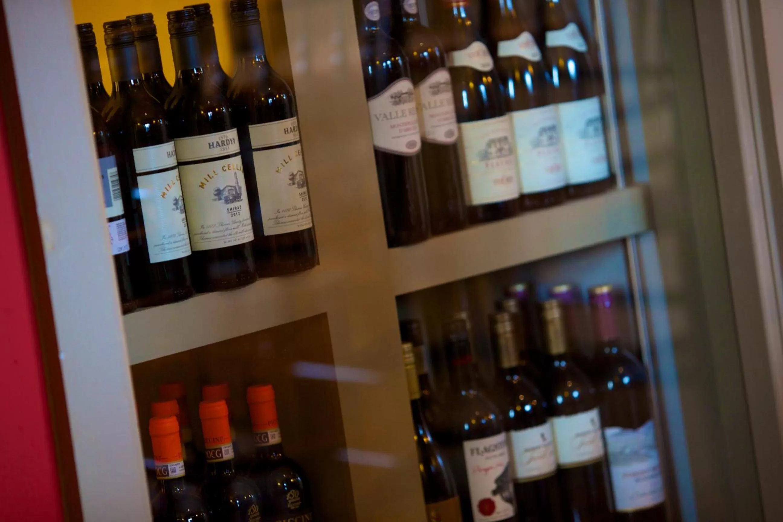 Lounge or bar in Mercure Thame Lambert Hotel