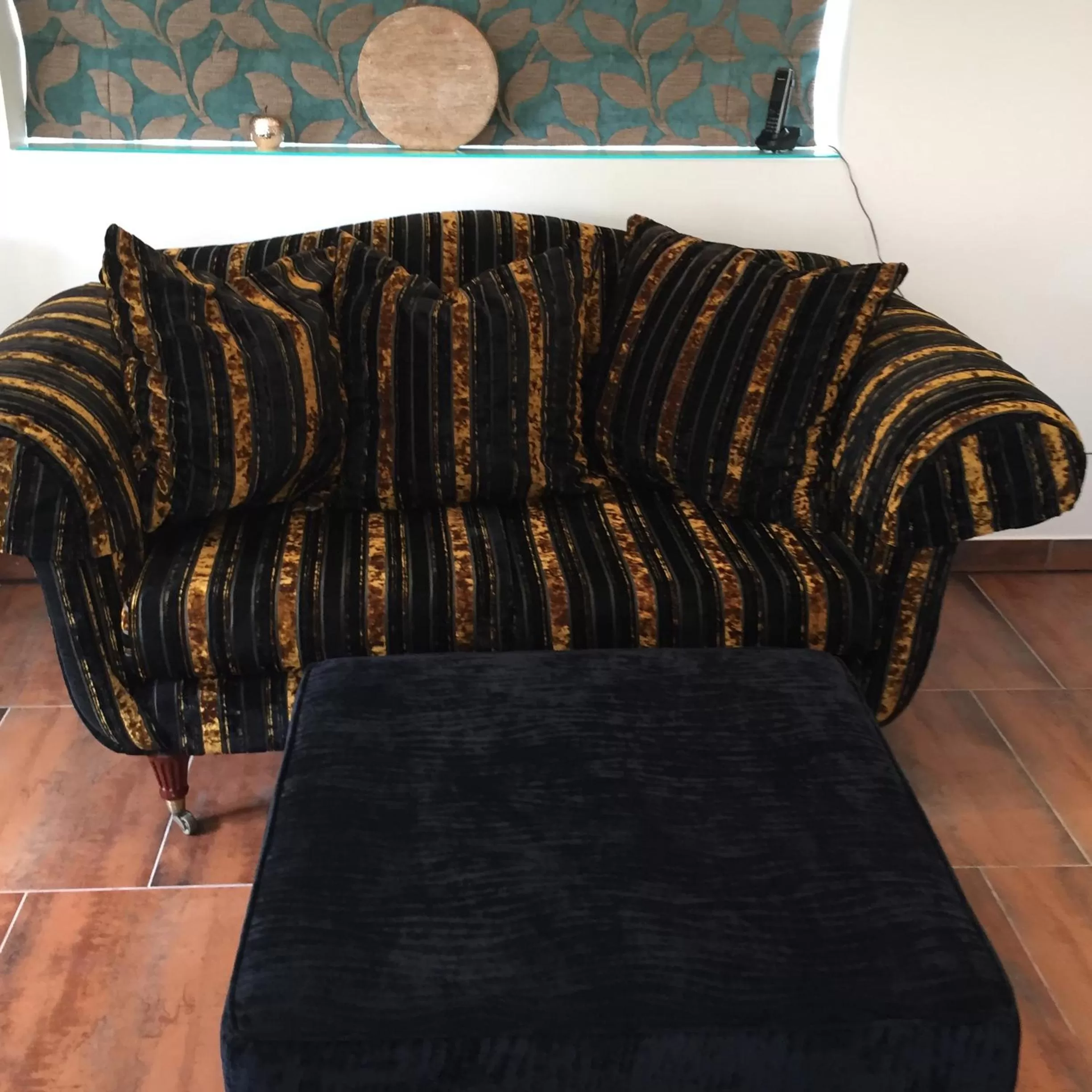 Seating area in Retreat at The Knowe Auchincruive Estate