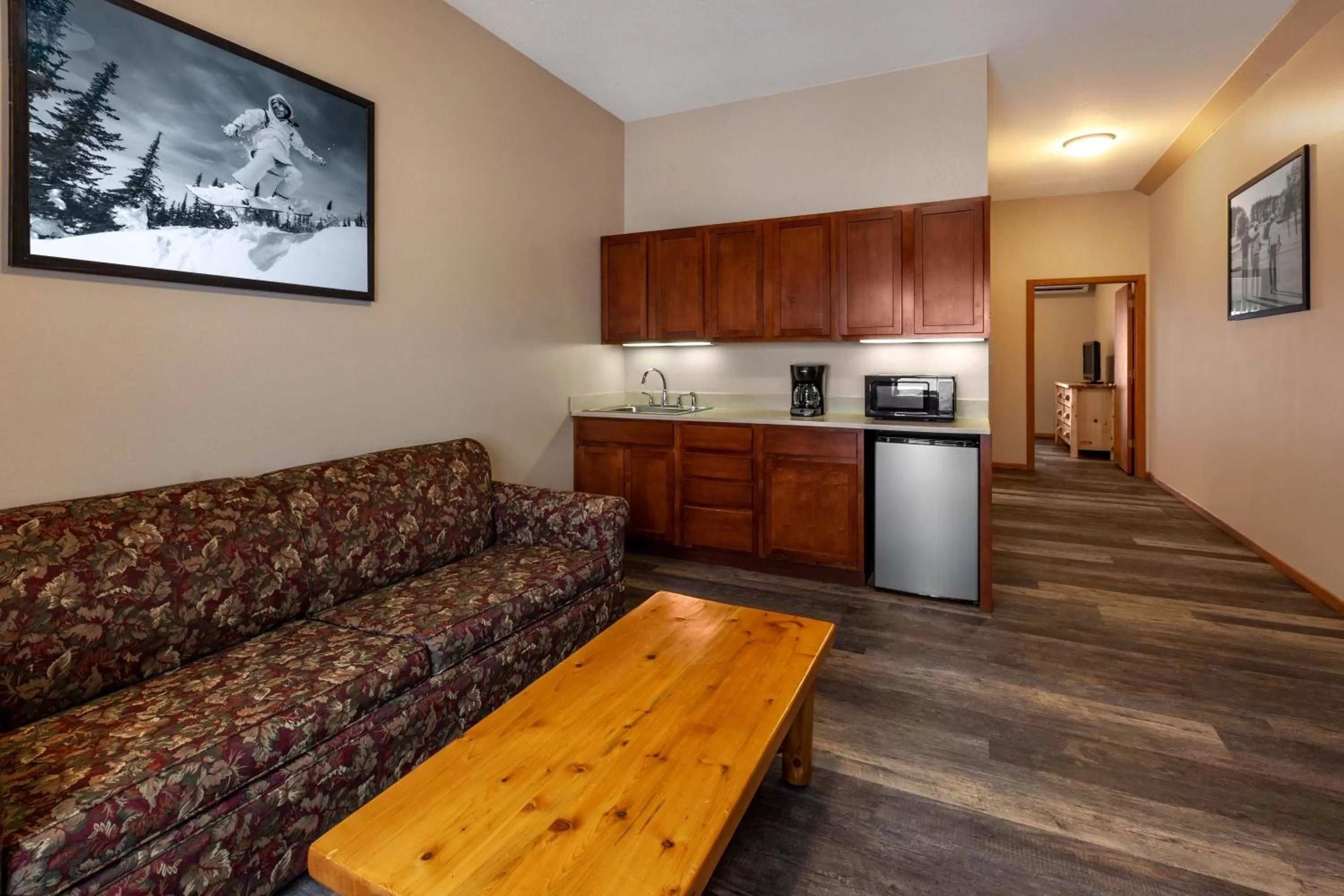 Kitchen or kitchenette in Pine Mountain Resort