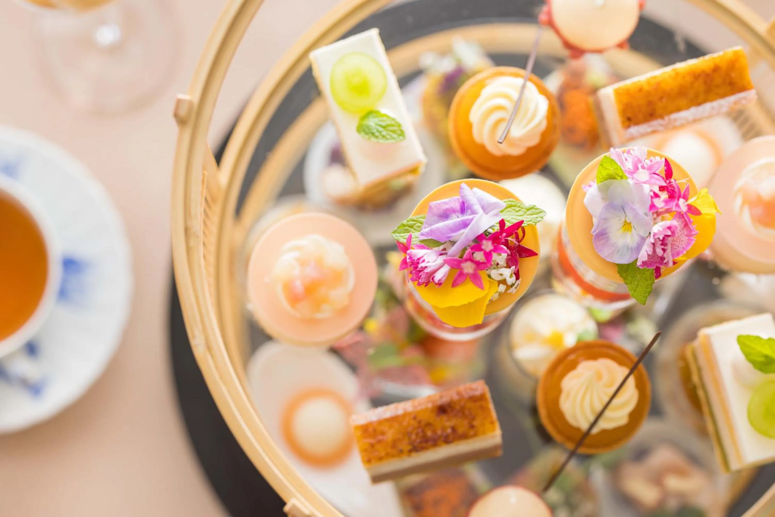 Restaurant/places to eat in The Capitol Hotel Tokyu