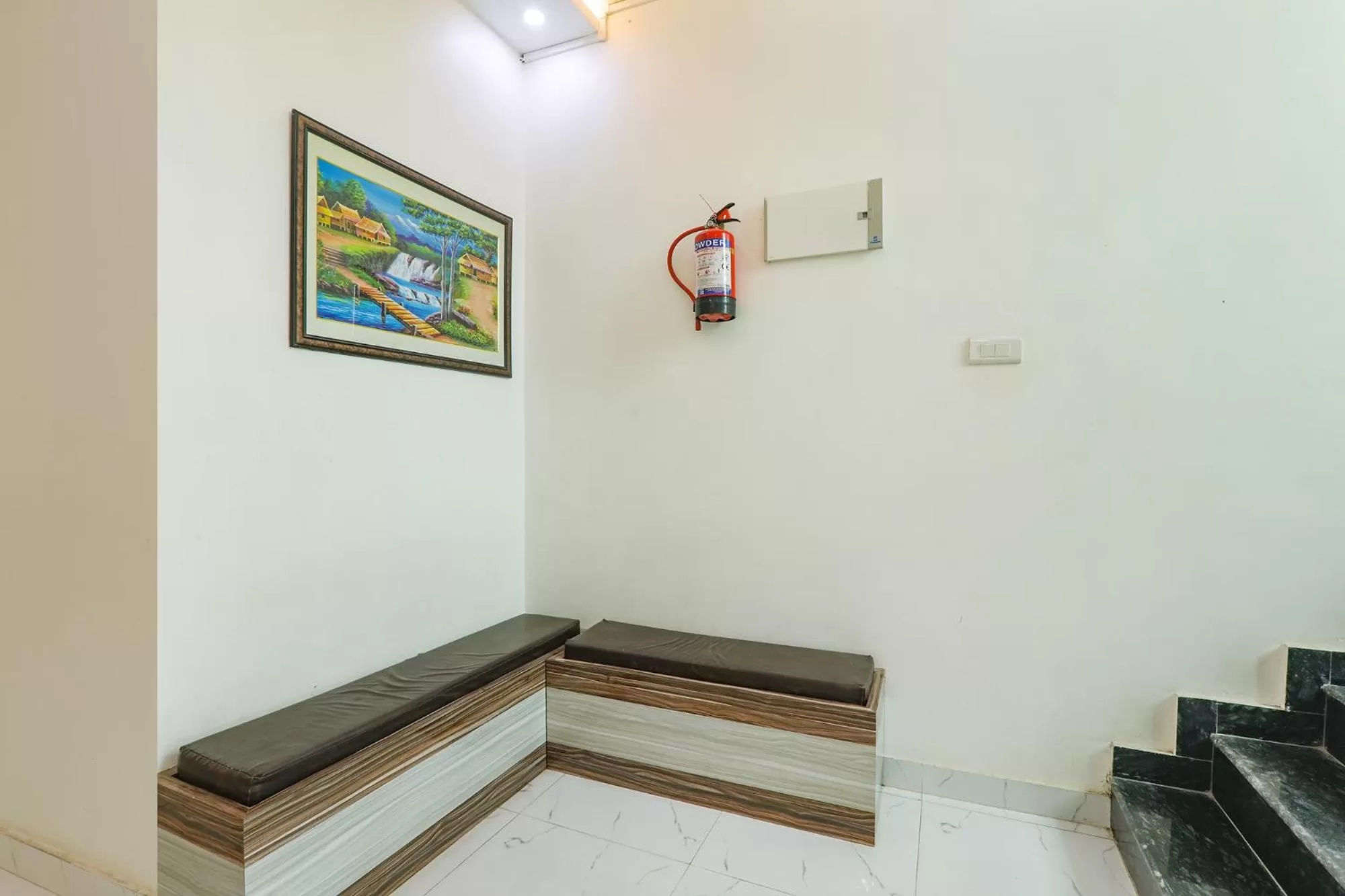Lobby or reception in FabHotel Lumbini International