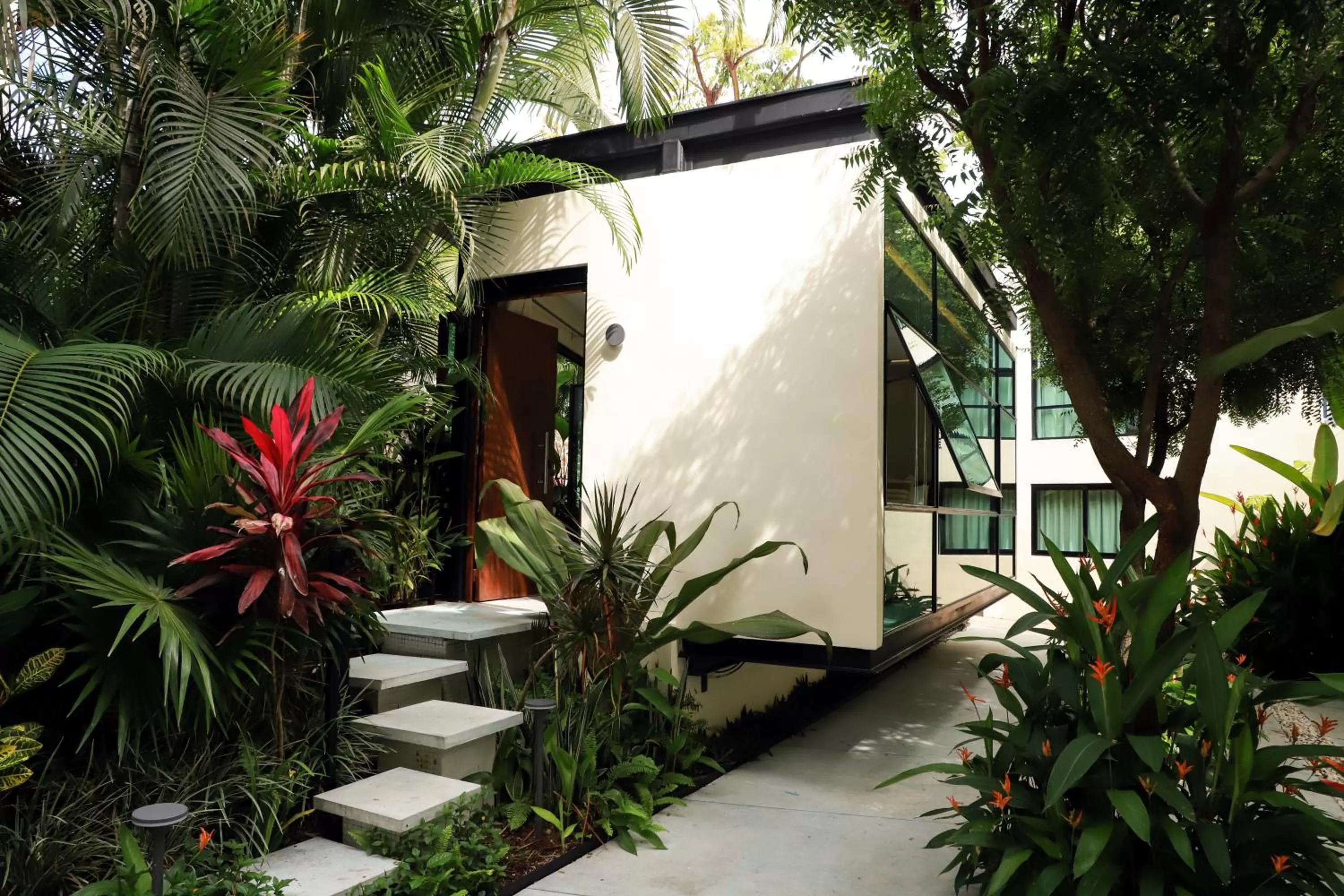 Property building in San Trópico Boutique Hotel & Peaceful Escape
