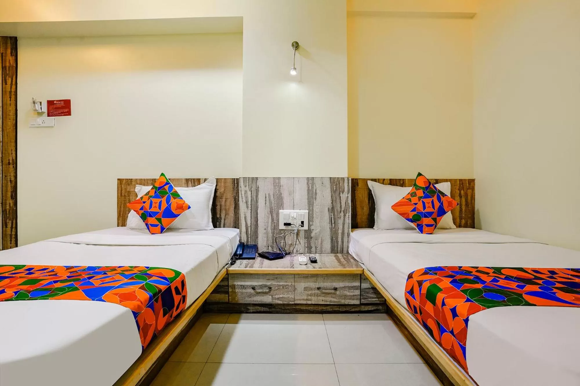 Bed in FabHotel Happy Homely Stay - Airport road