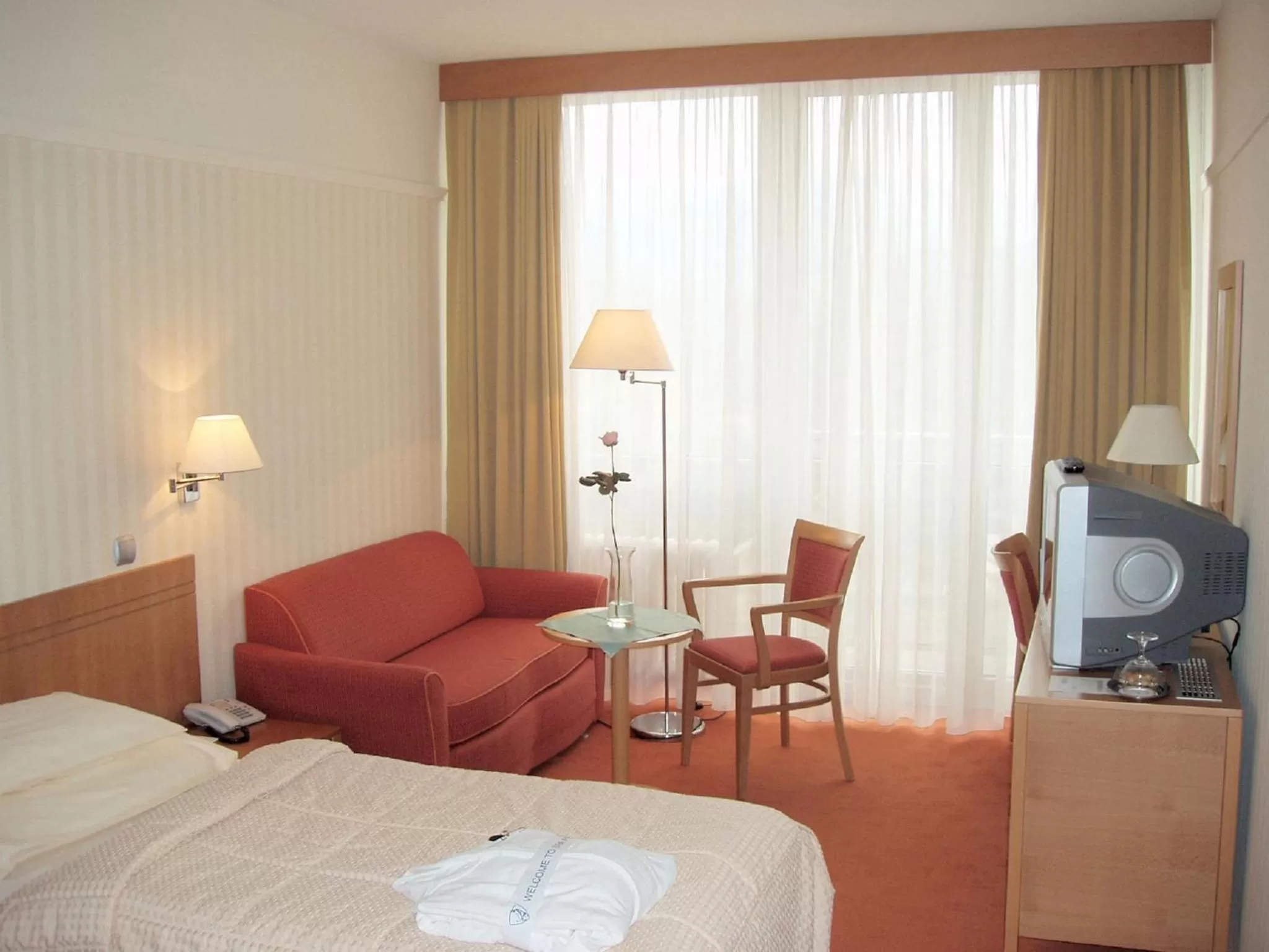 Bedroom, Bed in Ensana Esplanade