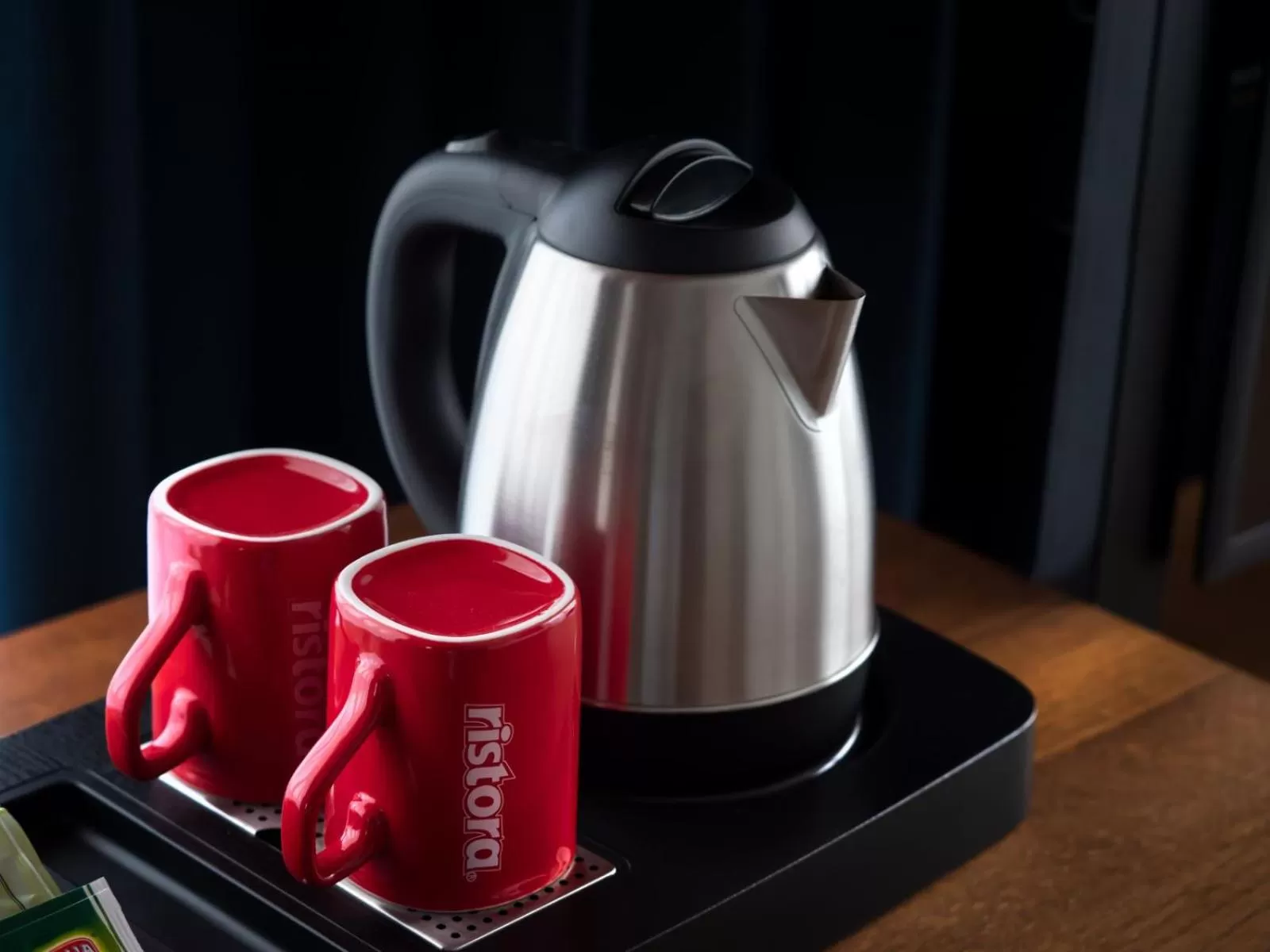 Coffee/tea facilities in Moncafe BoutiqueHotel Spa