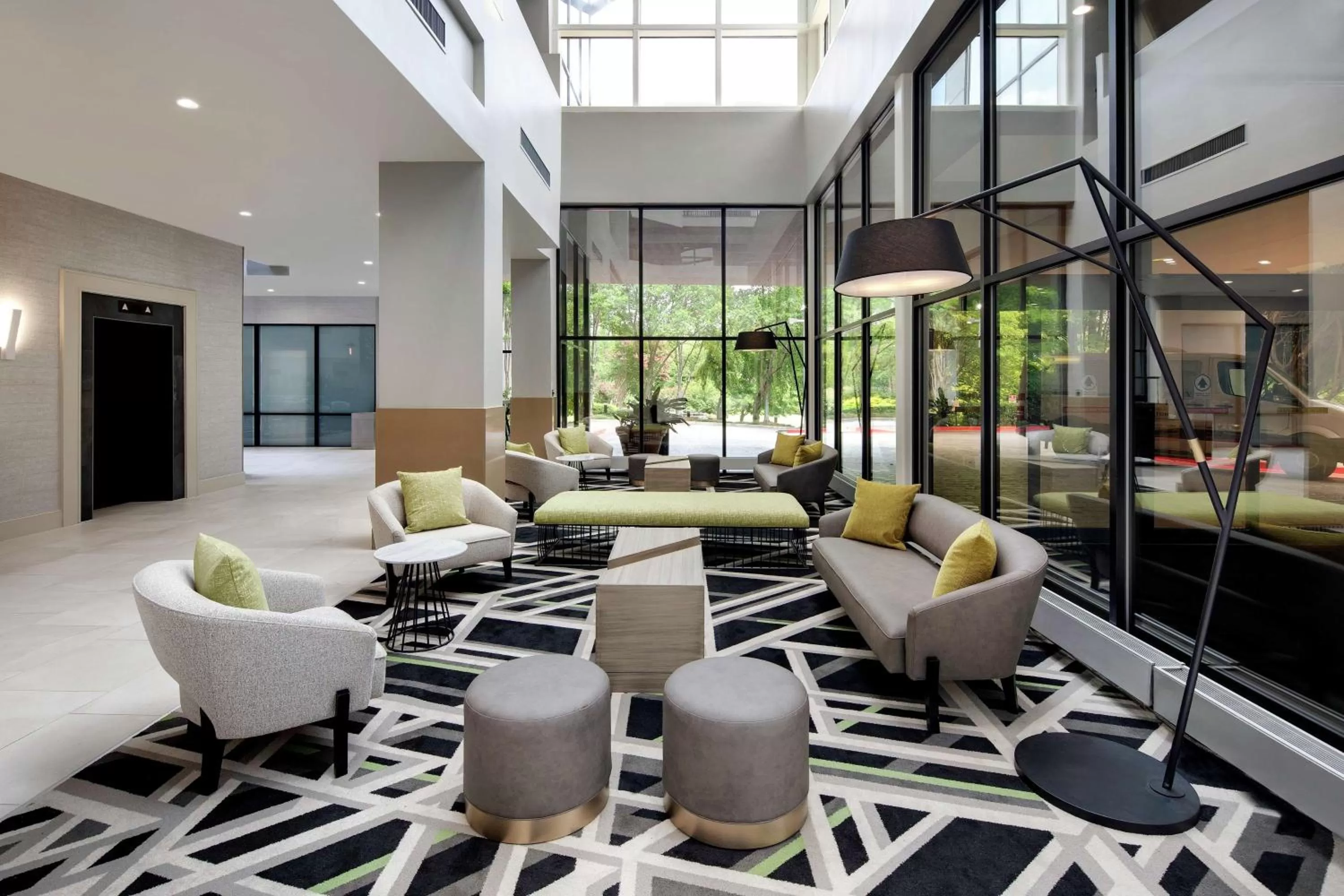 Lobby or reception in Embassy Suites by Hilton Atlanta Perimeter Center